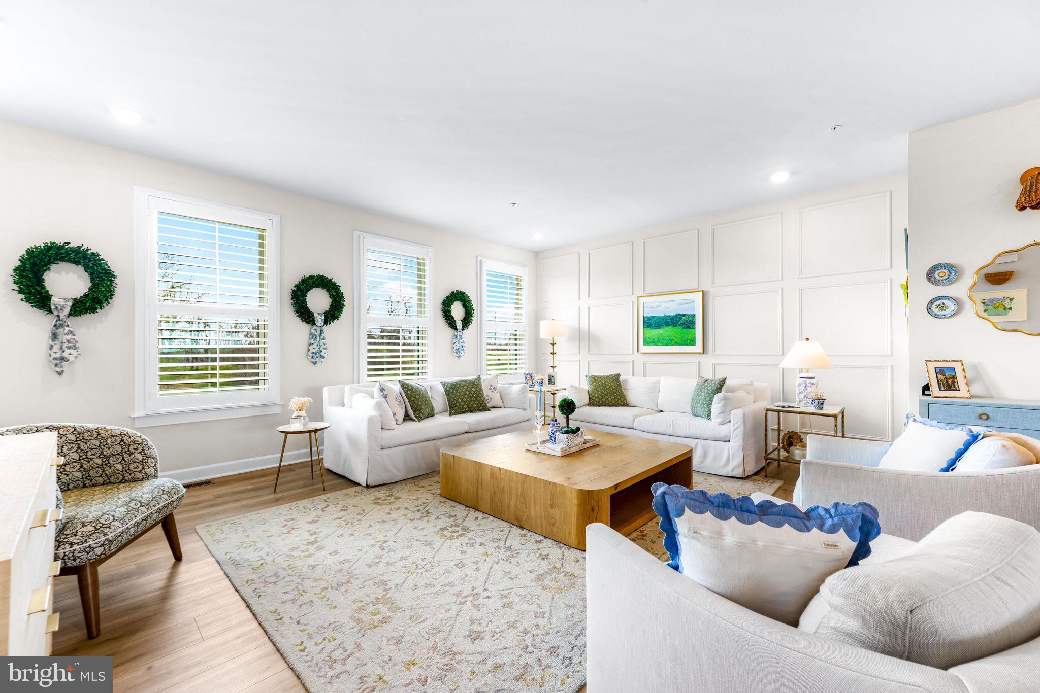 LONGVIEW RIDGE - Residential