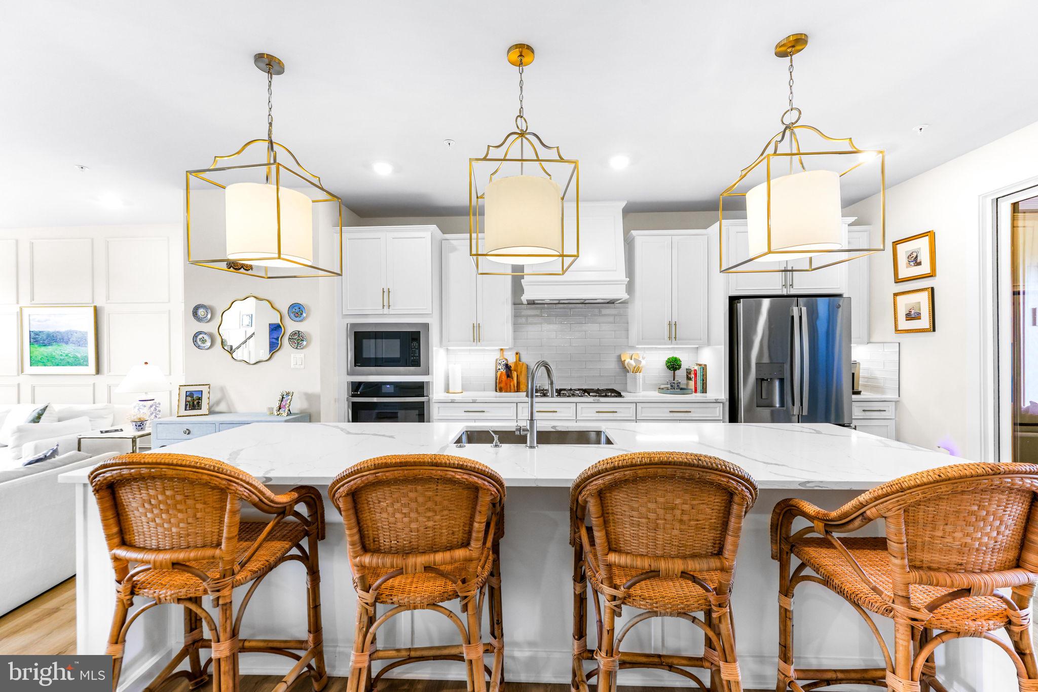 LONGVIEW RIDGE - Residential