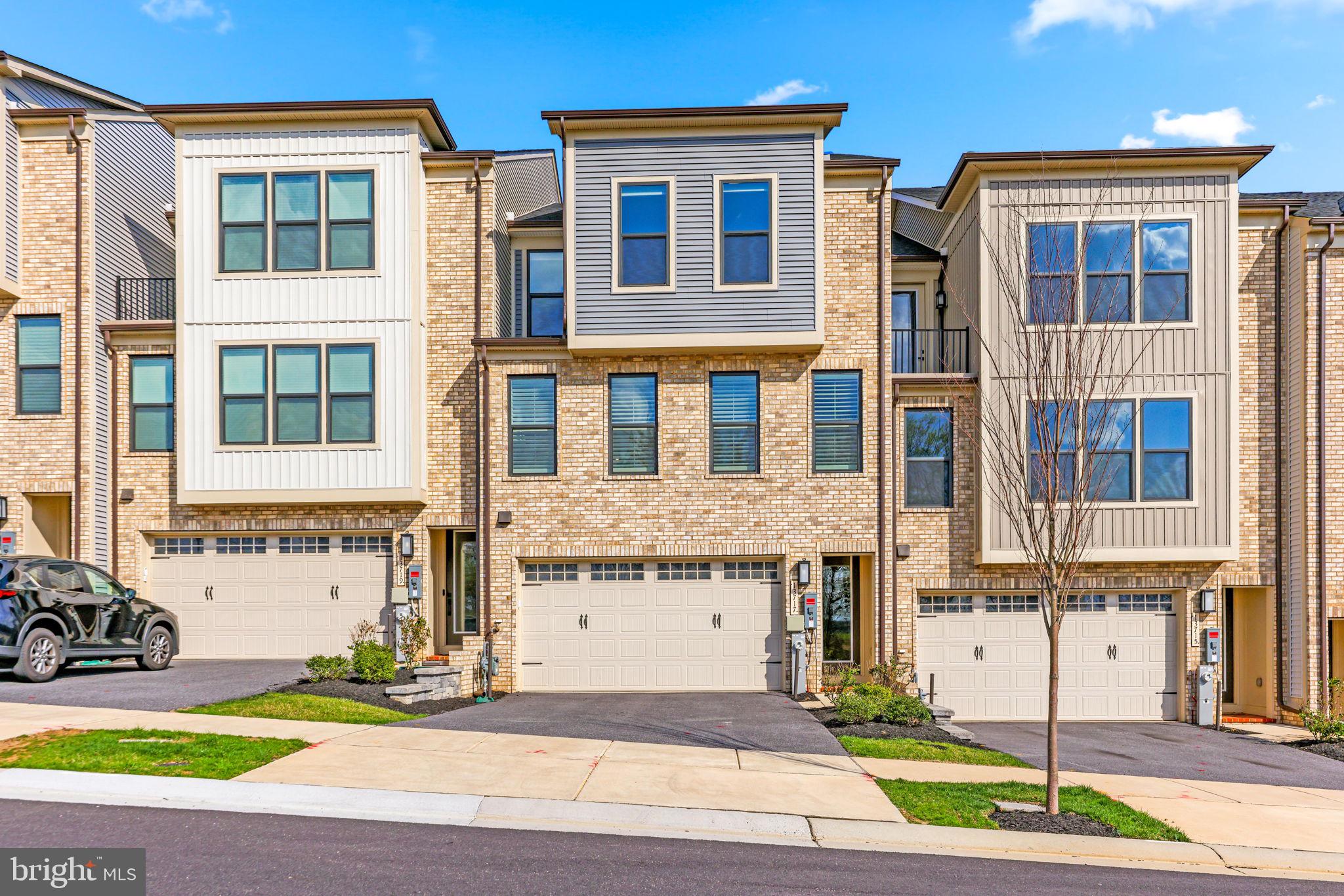 LONGVIEW RIDGE - Residential