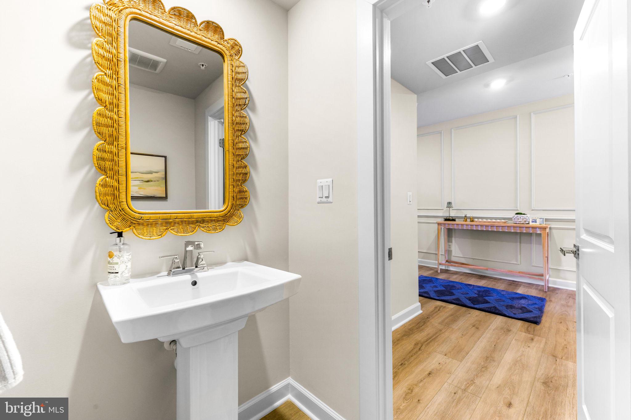 LONGVIEW RIDGE - Residential