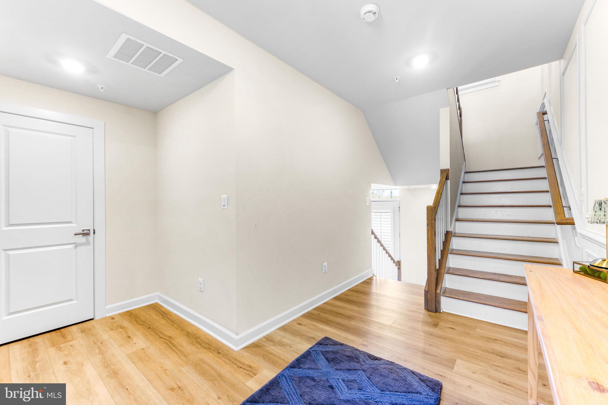 LONGVIEW RIDGE - Residential