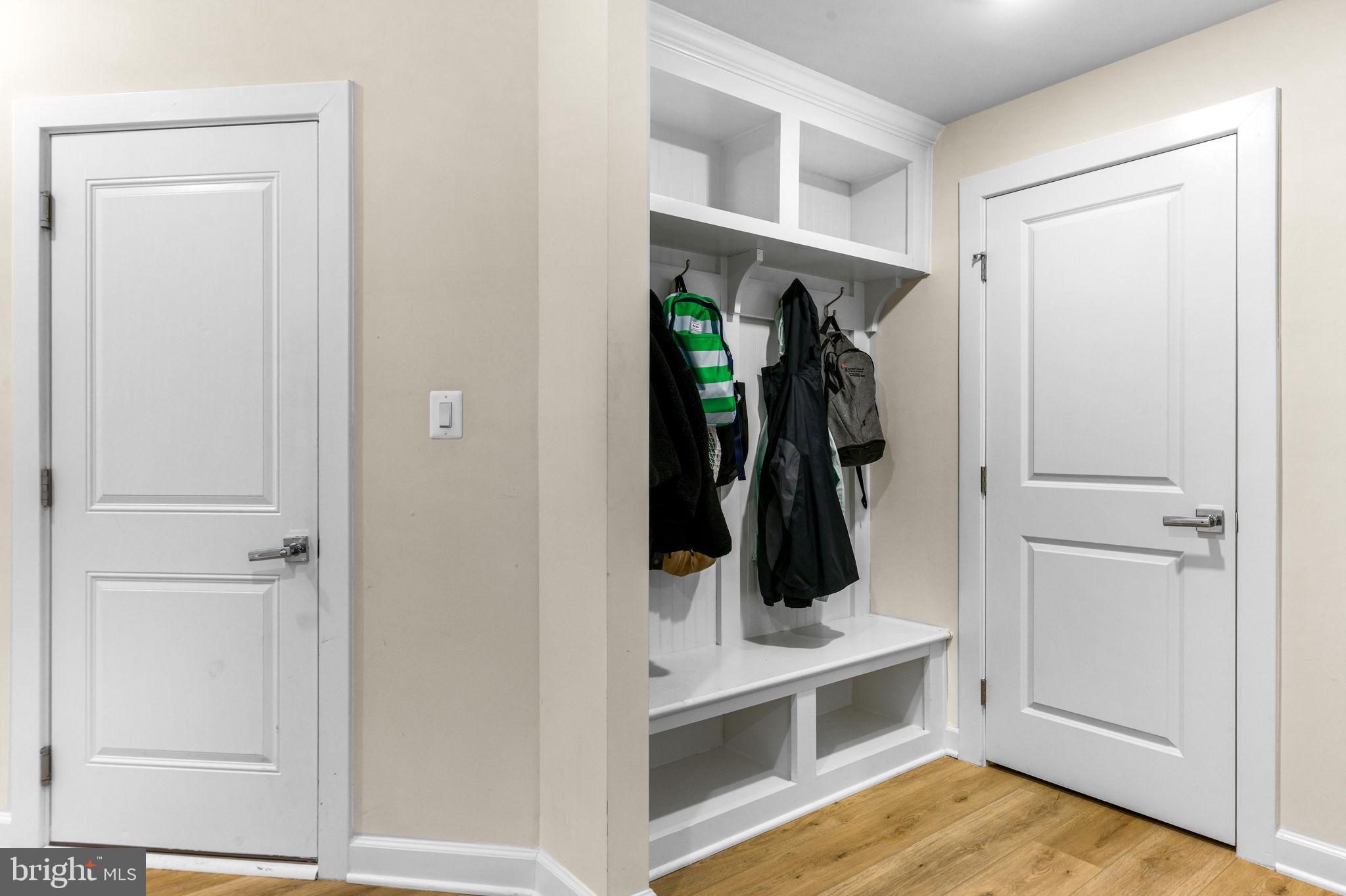 LONGVIEW RIDGE - Residential