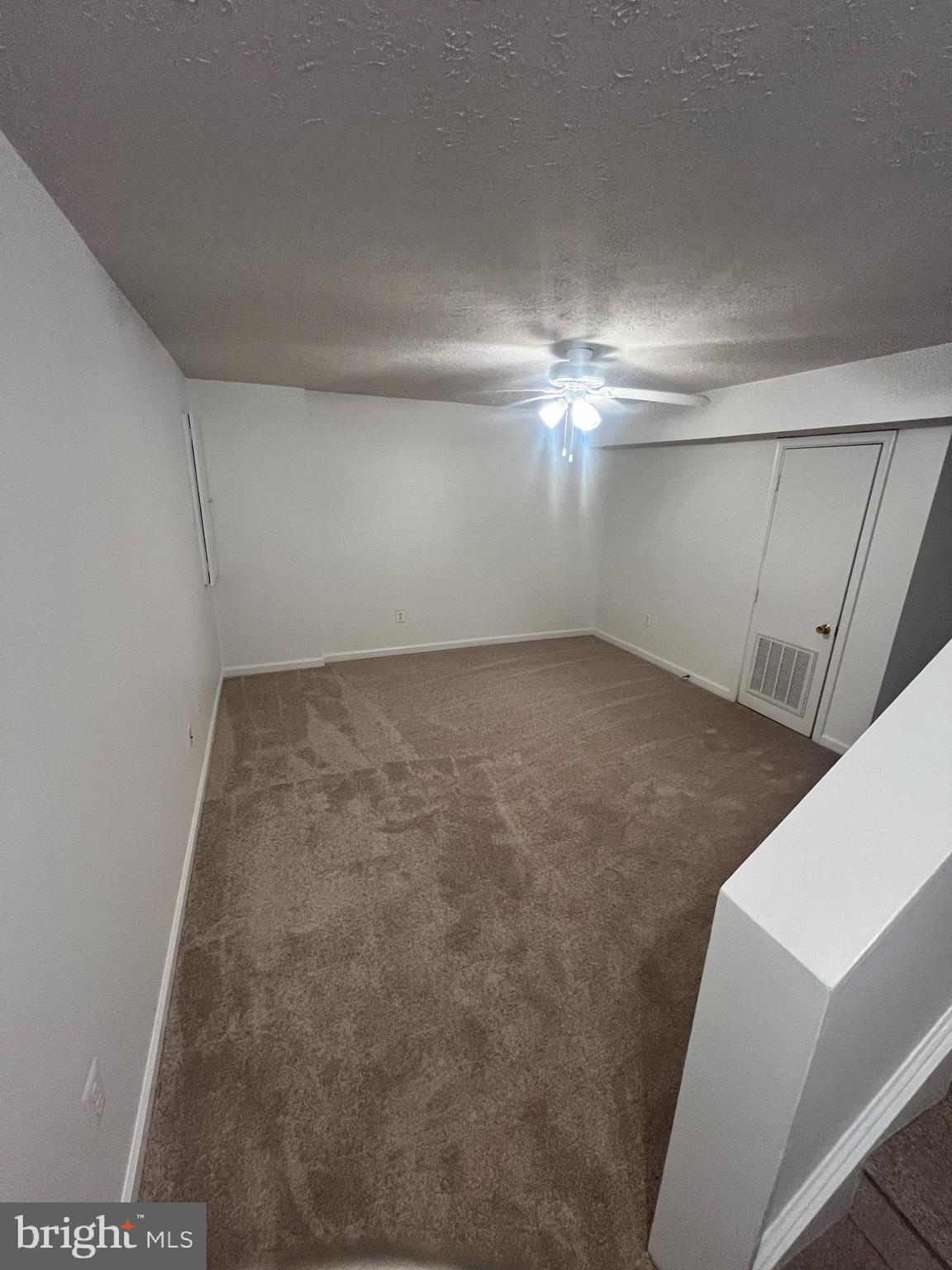 CANTERBURY VILLAGE - Residential Lease