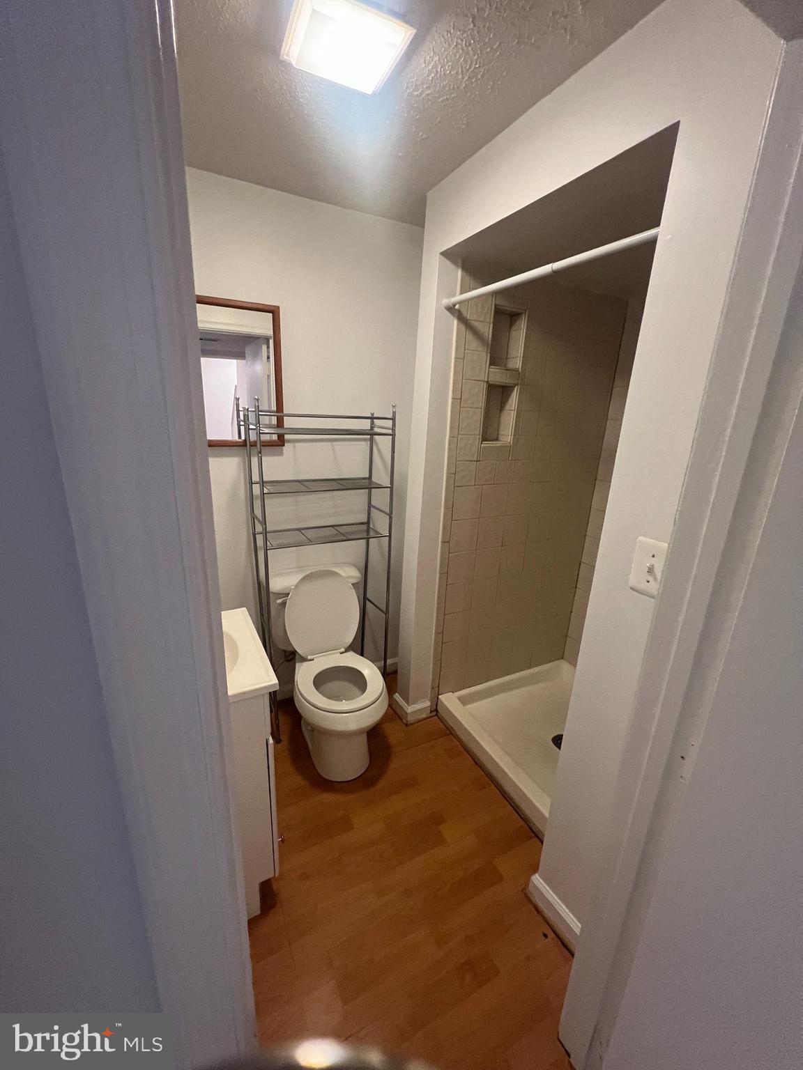 CANTERBURY VILLAGE - Residential Lease