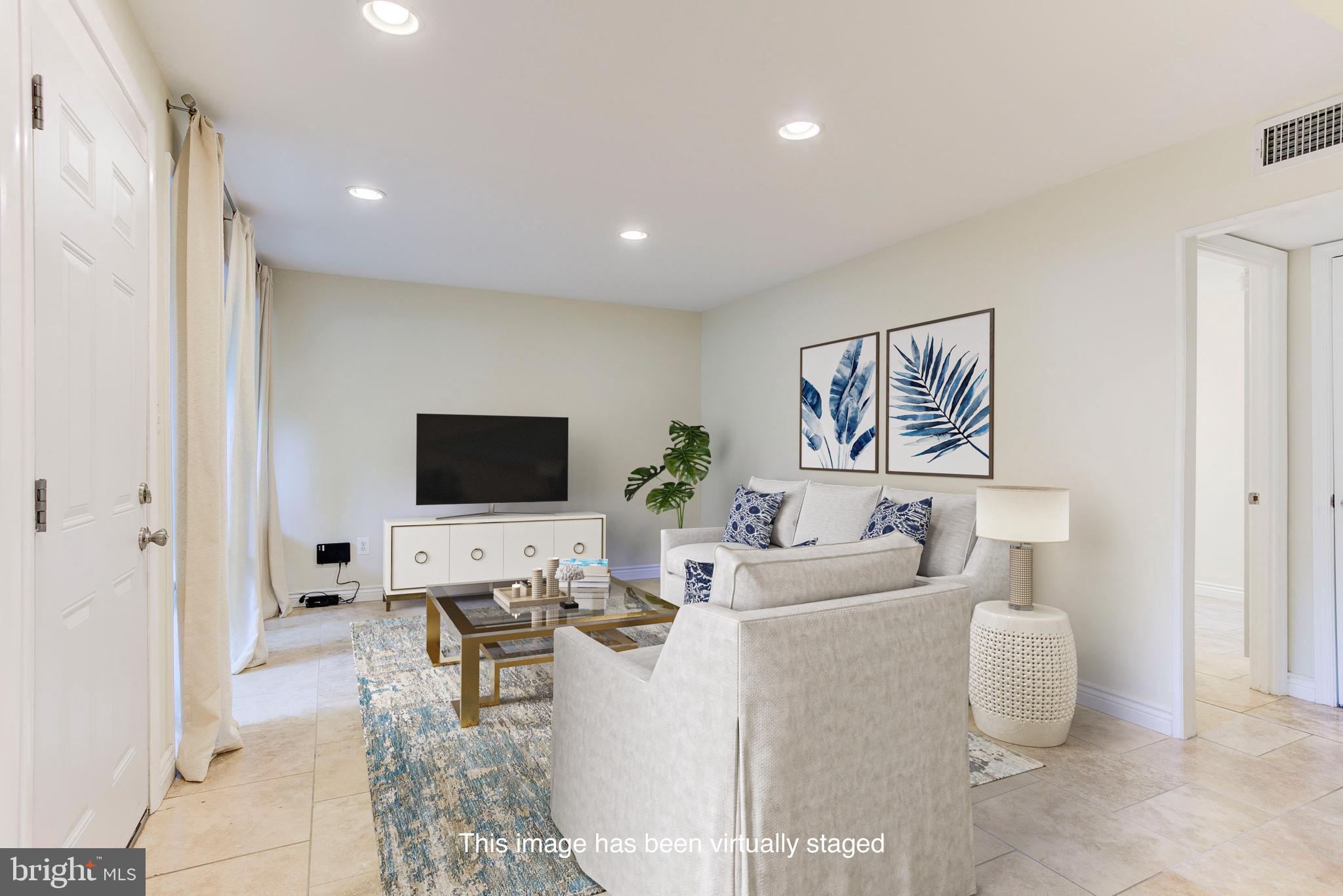 FALLS PLAZA - Residential Lease