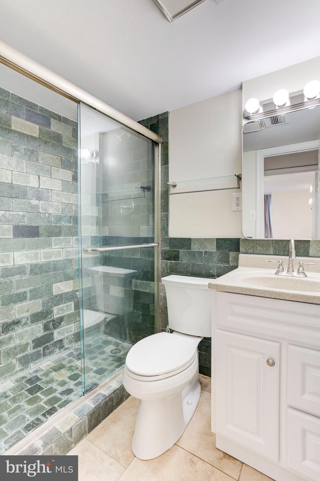 FALLS PLAZA - Residential Lease