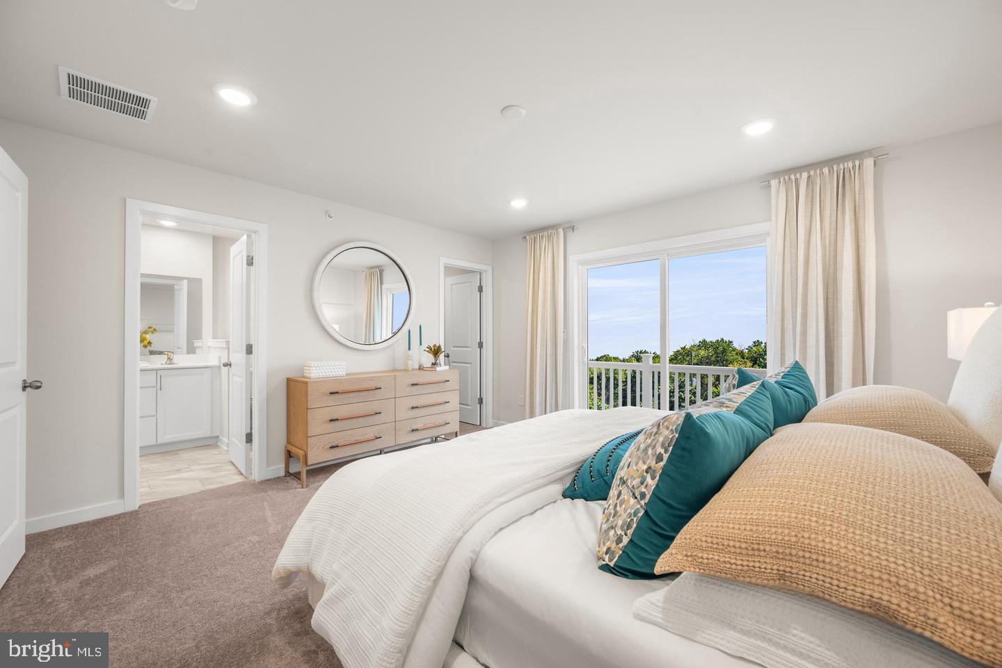 RIVER POINTE - Residential Lease