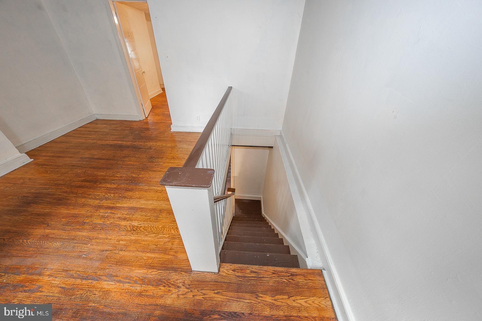 LOGAN SQUARE - Residential