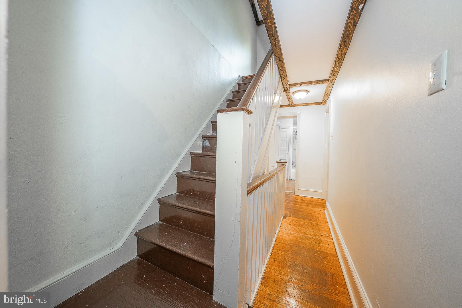 LOGAN SQUARE - Residential