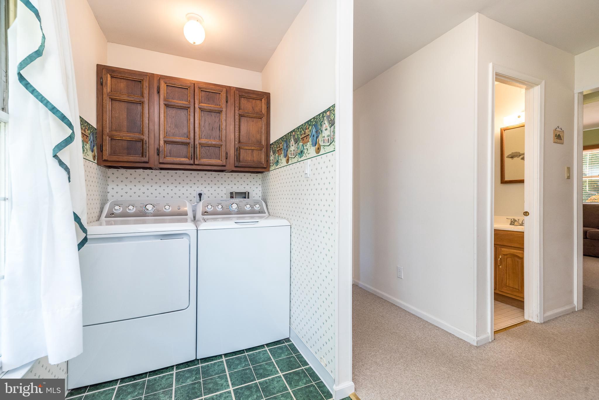 YARDLEY HUNT - Residential