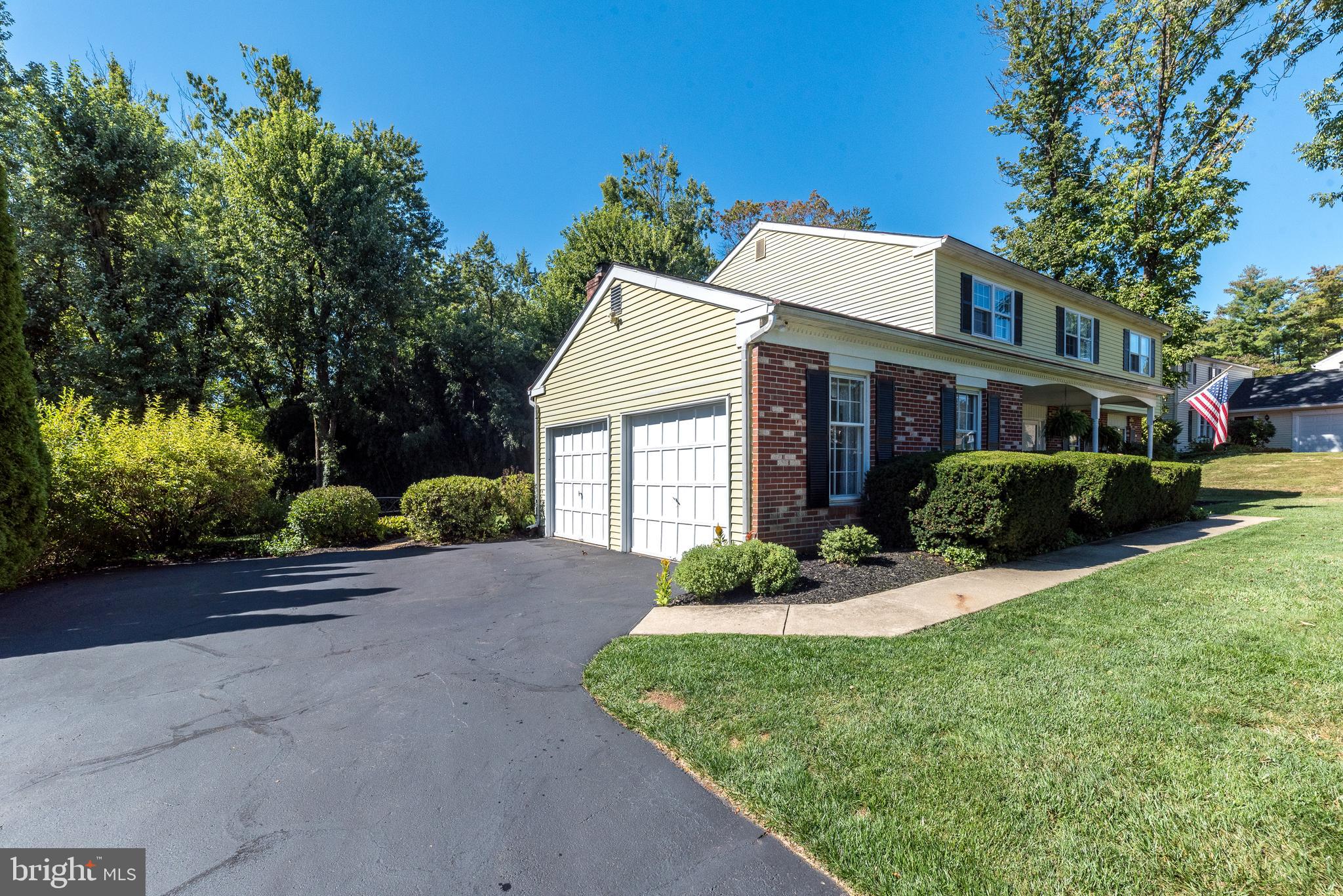 YARDLEY HUNT - Residential