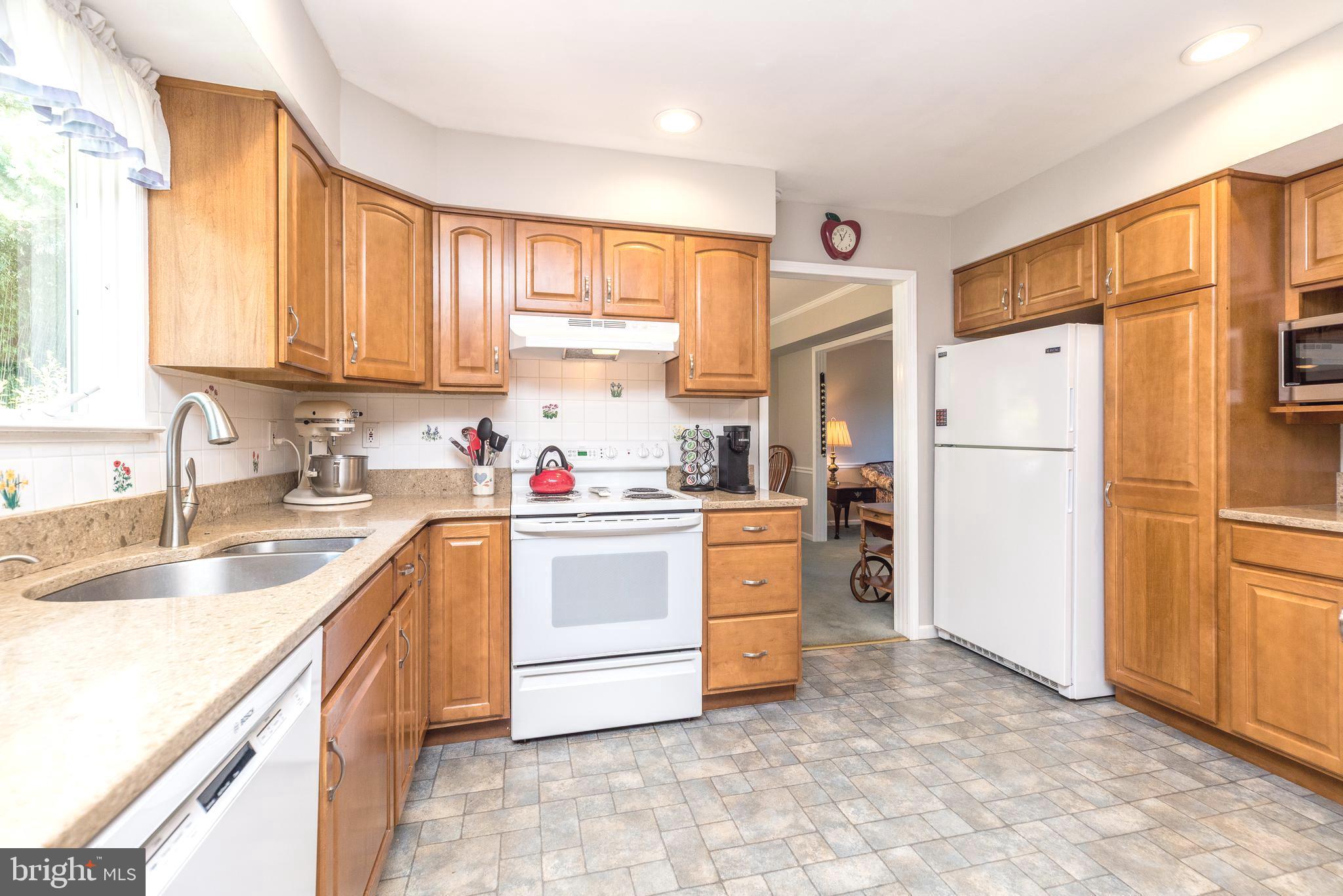 YARDLEY HUNT - Residential