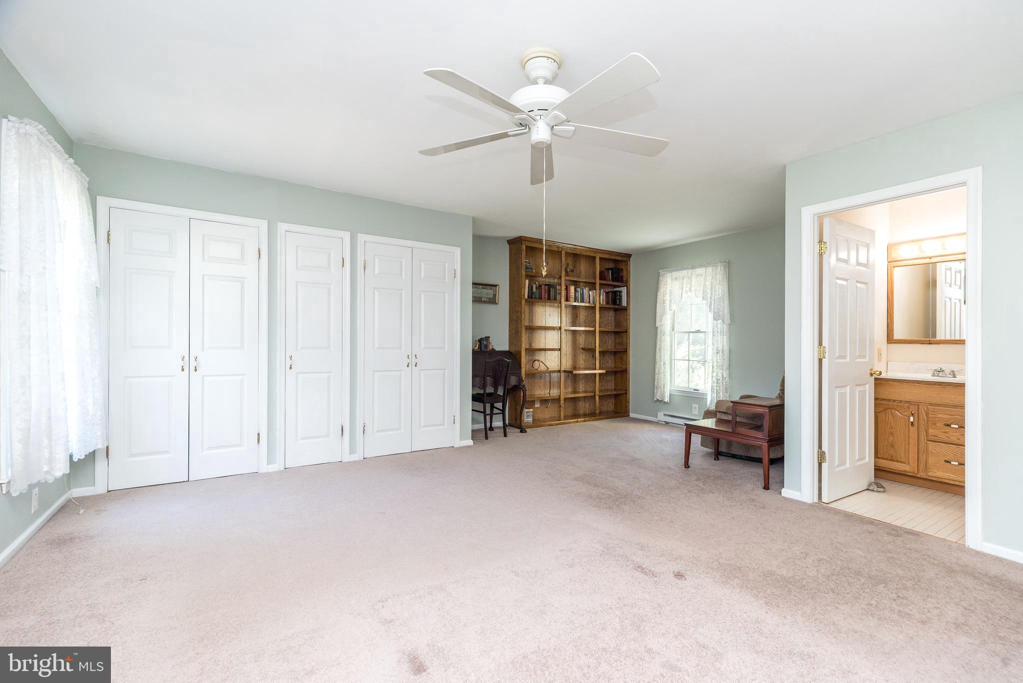 YARDLEY HUNT - Residential