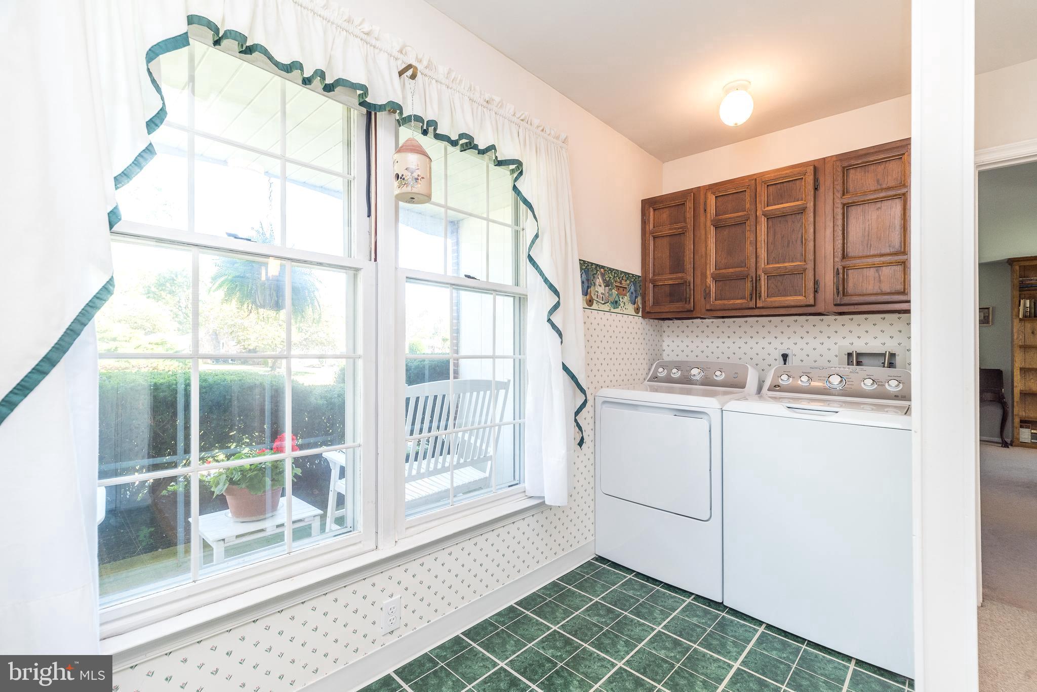 YARDLEY HUNT - Residential