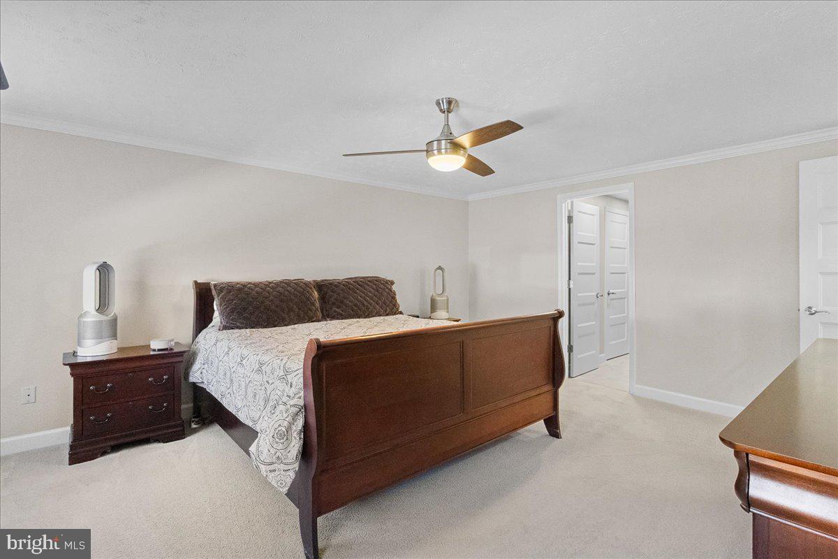 MONTCLAIR - Residential