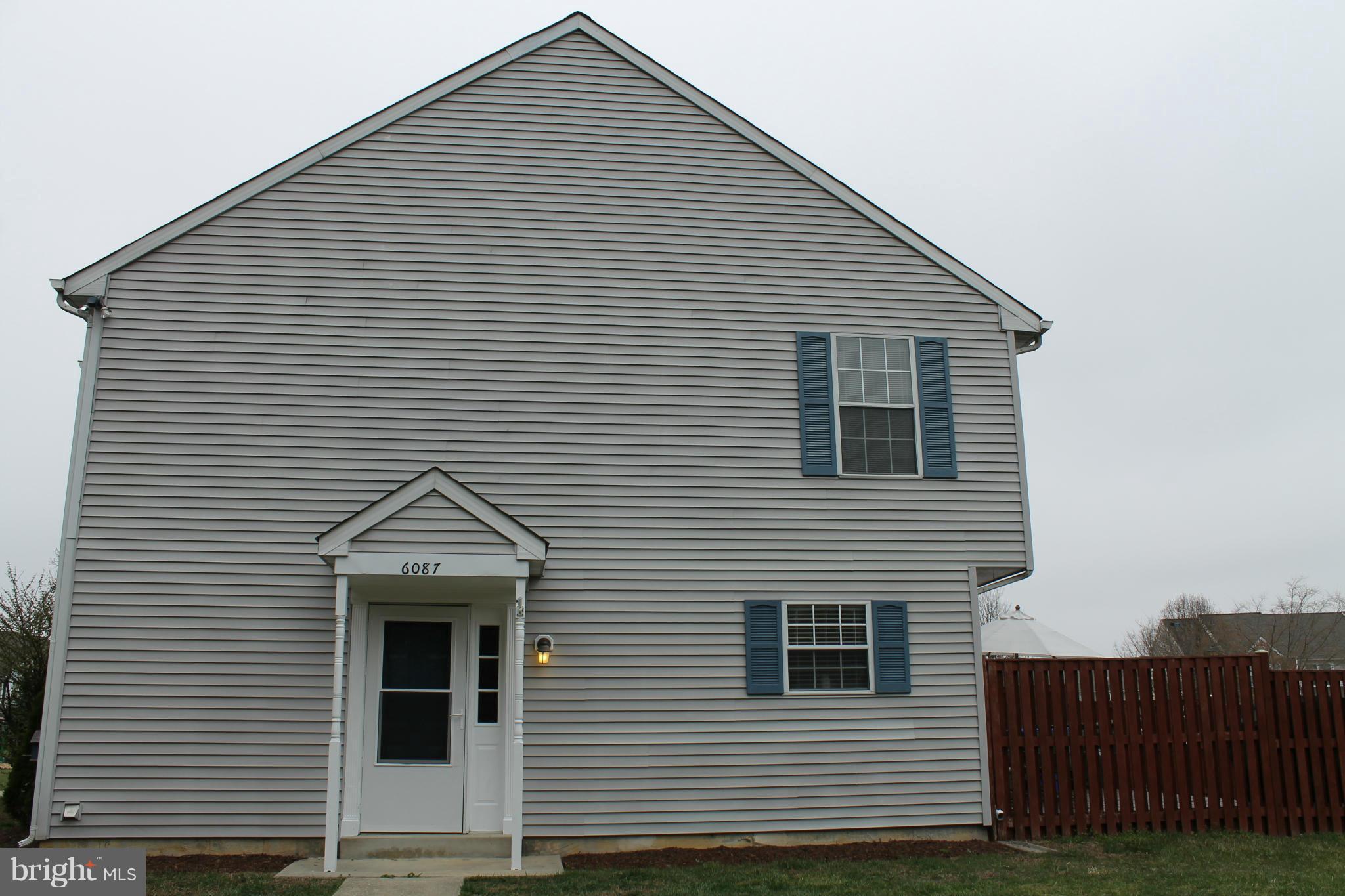 ST CHARLES SUB - HAMPSHIRE - Residential