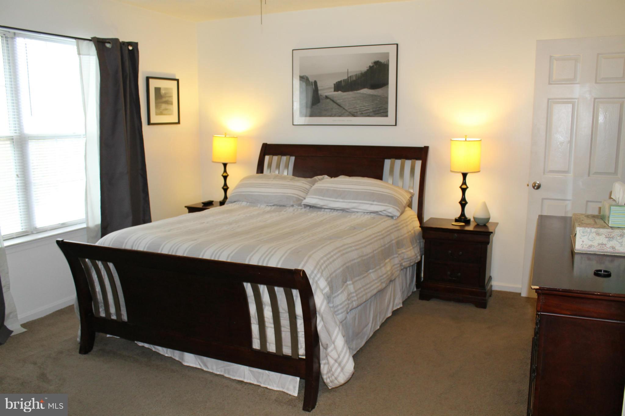 ST CHARLES SUB - HAMPSHIRE - Residential