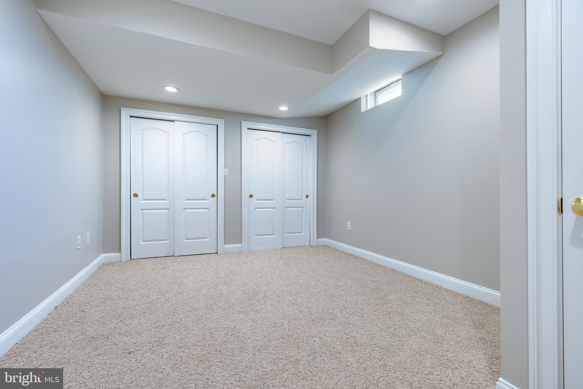 PINE VALLEY - Residential