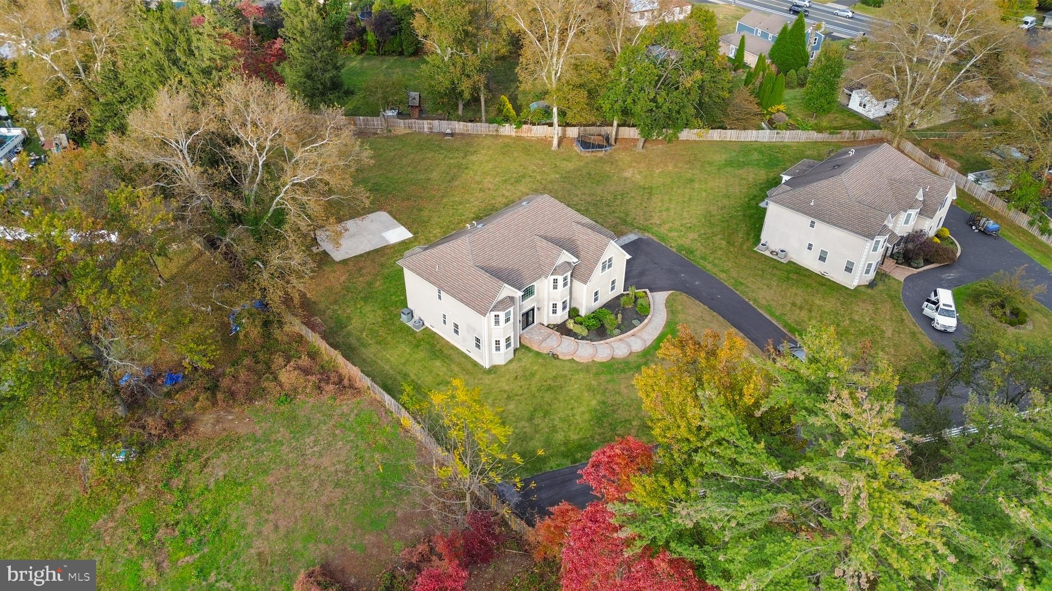 PINE VALLEY - Residential