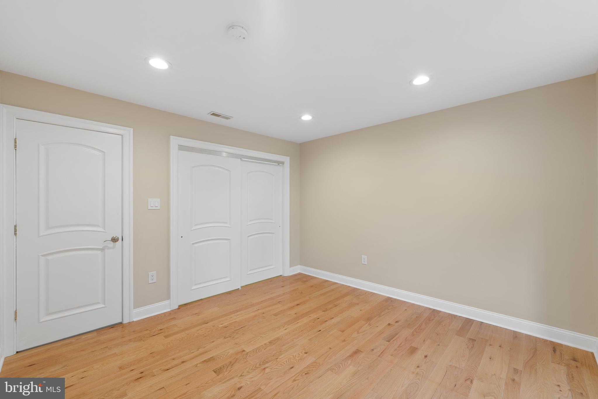 PINE VALLEY - Residential