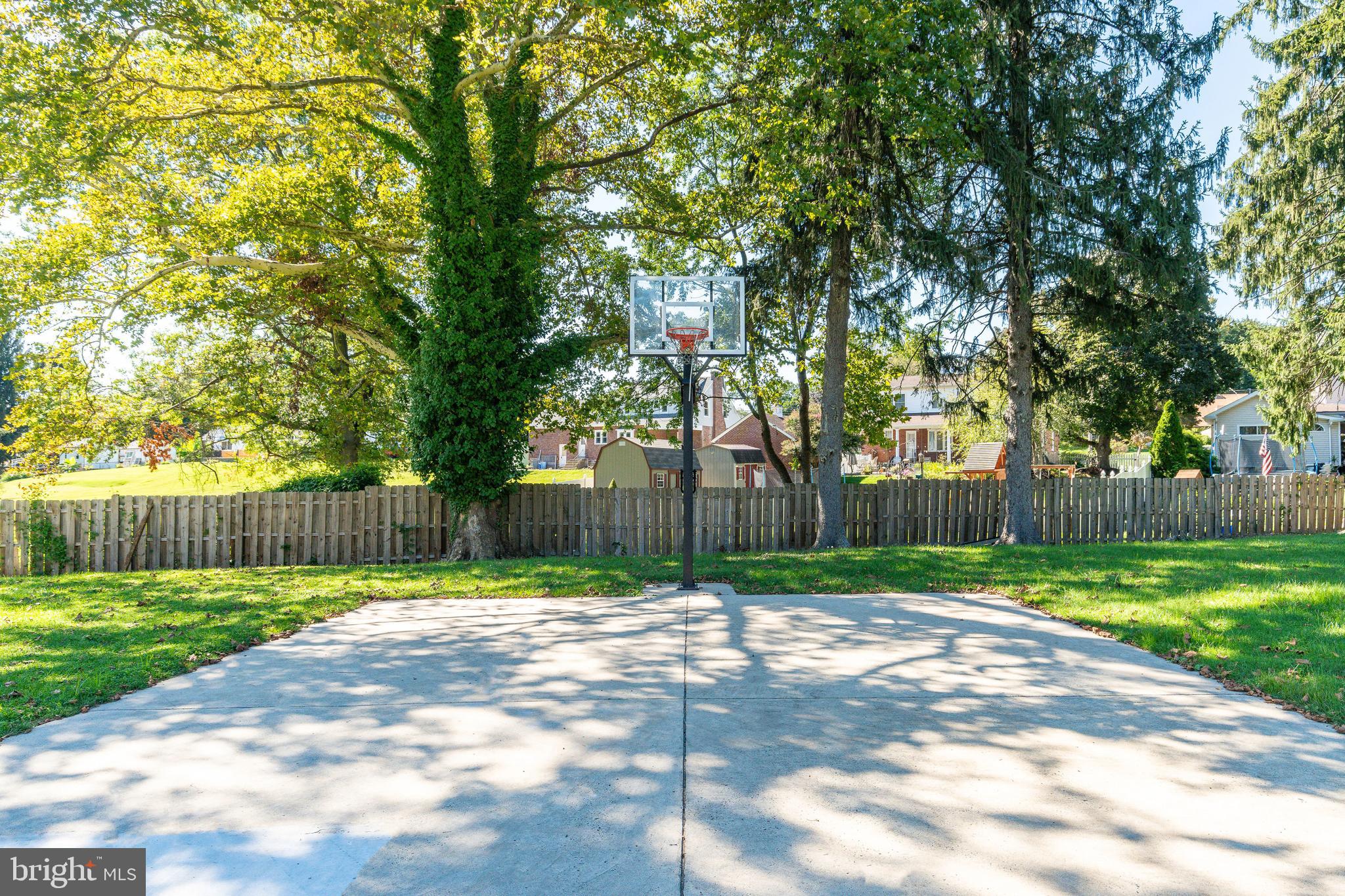 PINE VALLEY - Residential