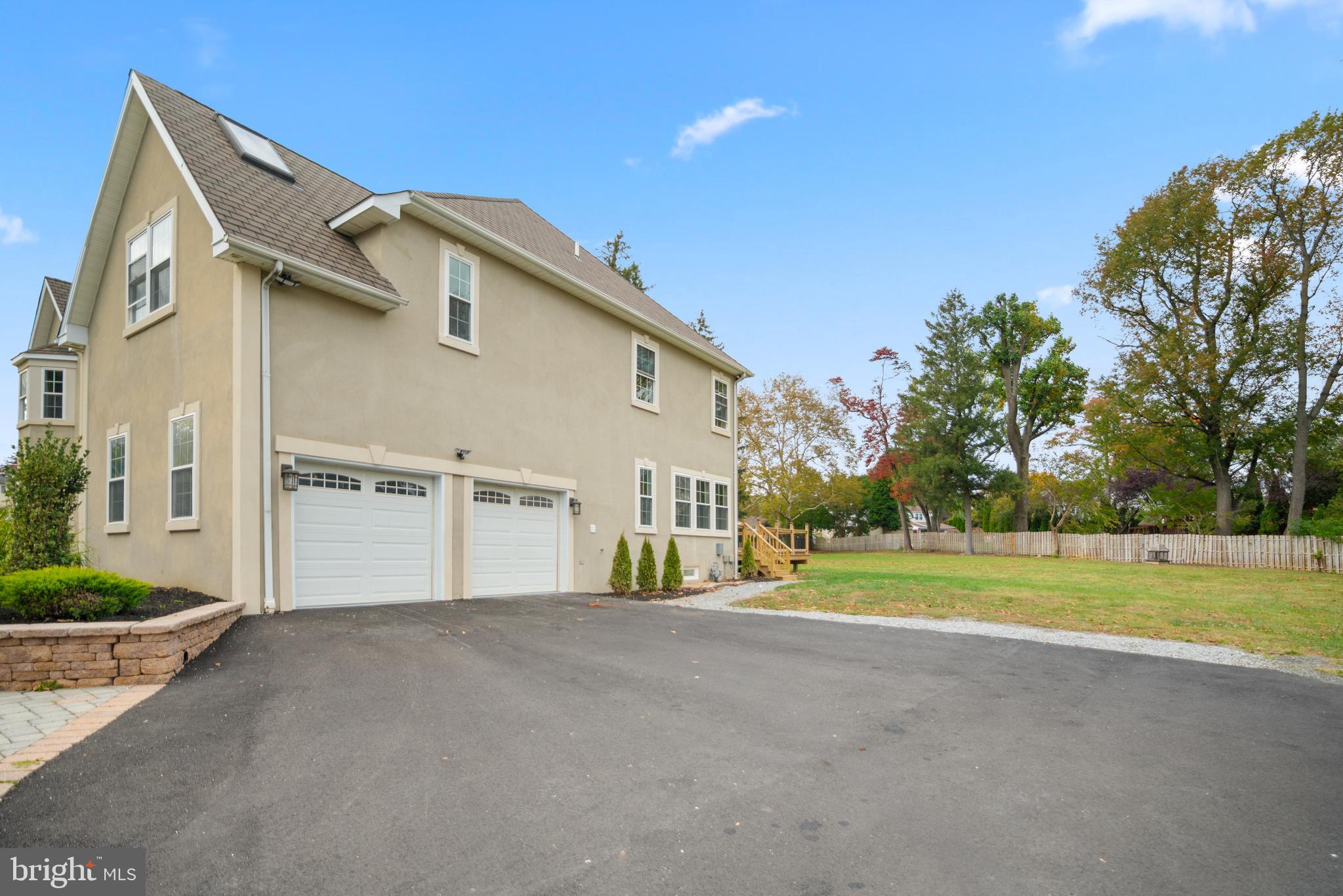 PINE VALLEY - Residential