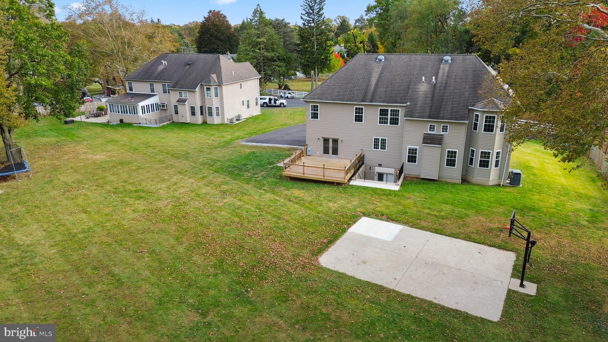 PINE VALLEY - Residential