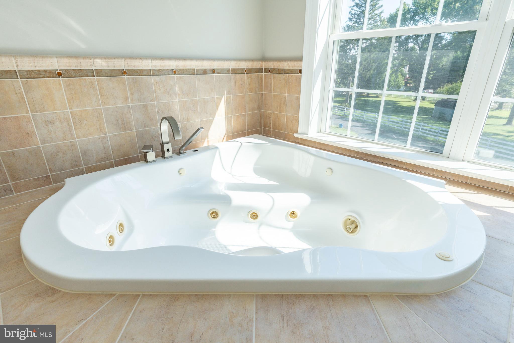 PINE VALLEY - Residential