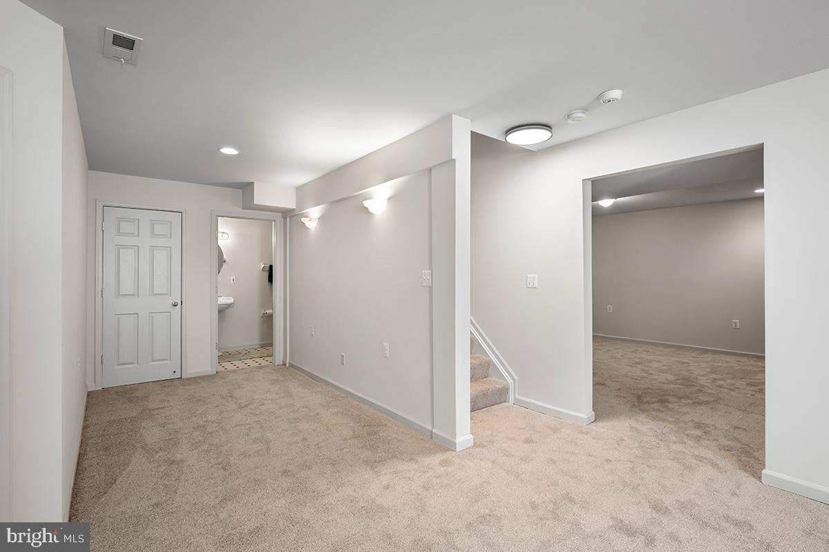 VINT HILL - Residential