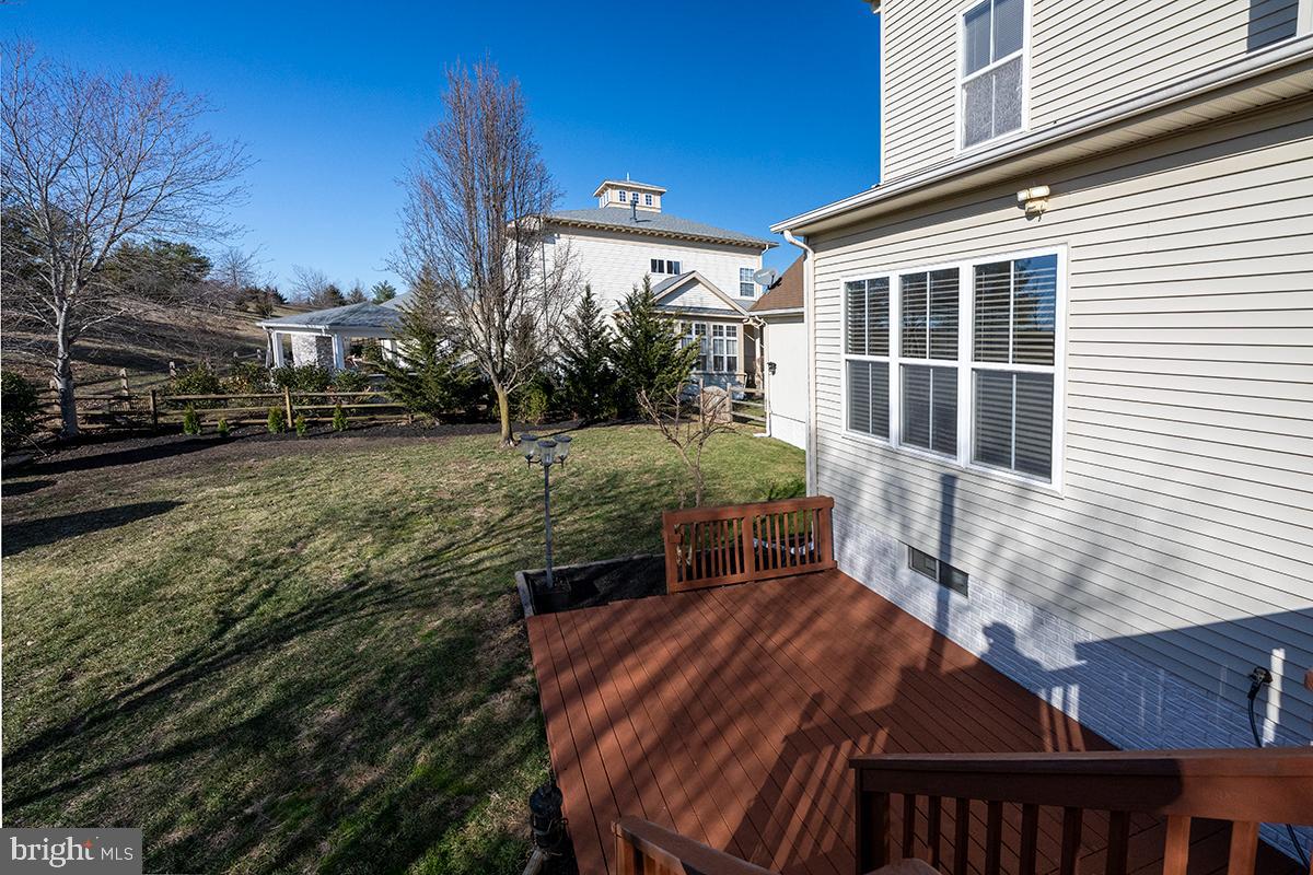 VINT HILL - Residential