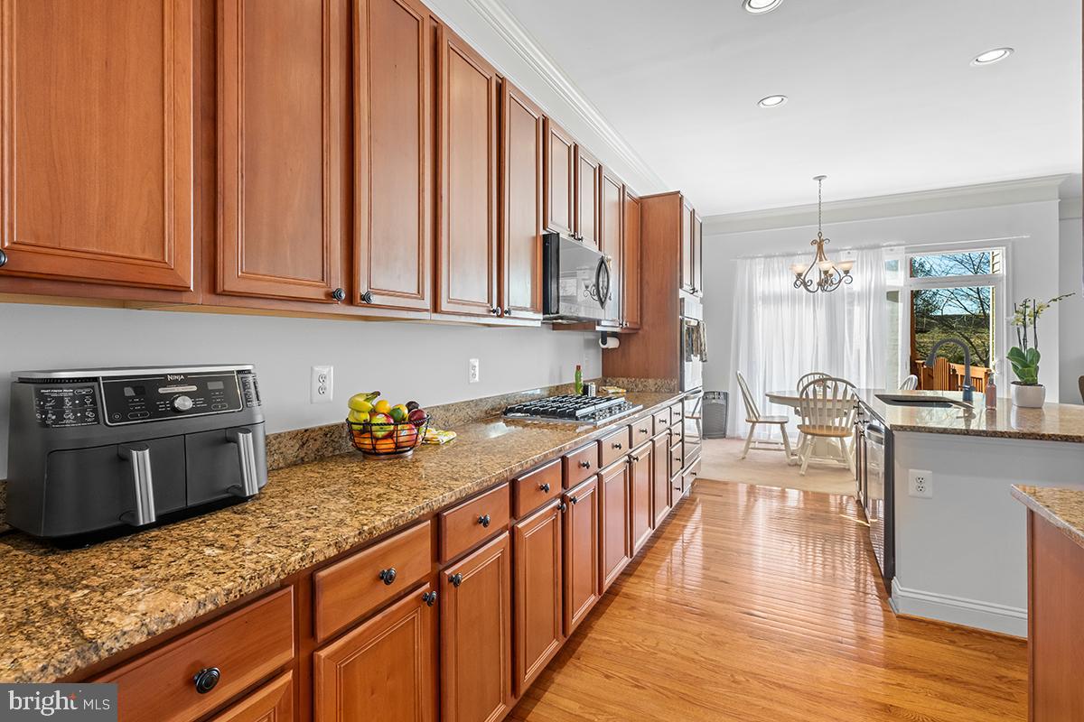 VINT HILL - Residential