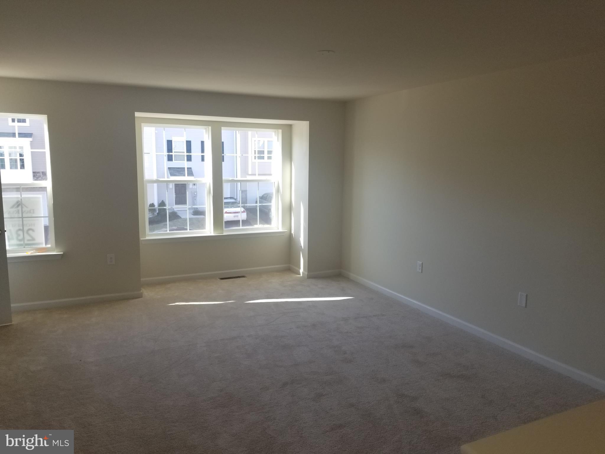 STONEBROOK VILLAGE - Residential