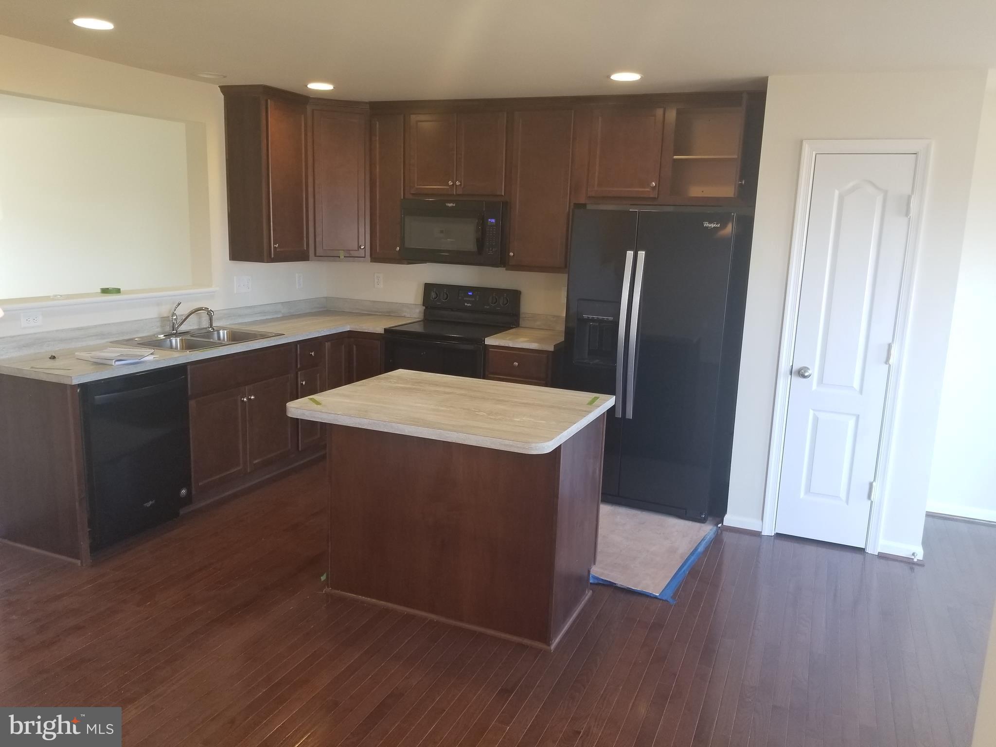 STONEBROOK VILLAGE - Residential