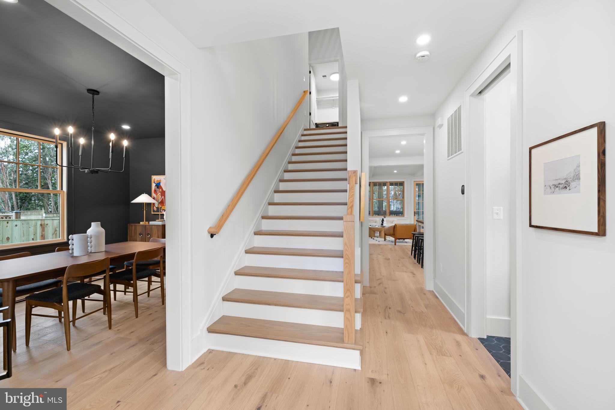 ROSEMONT - Residential