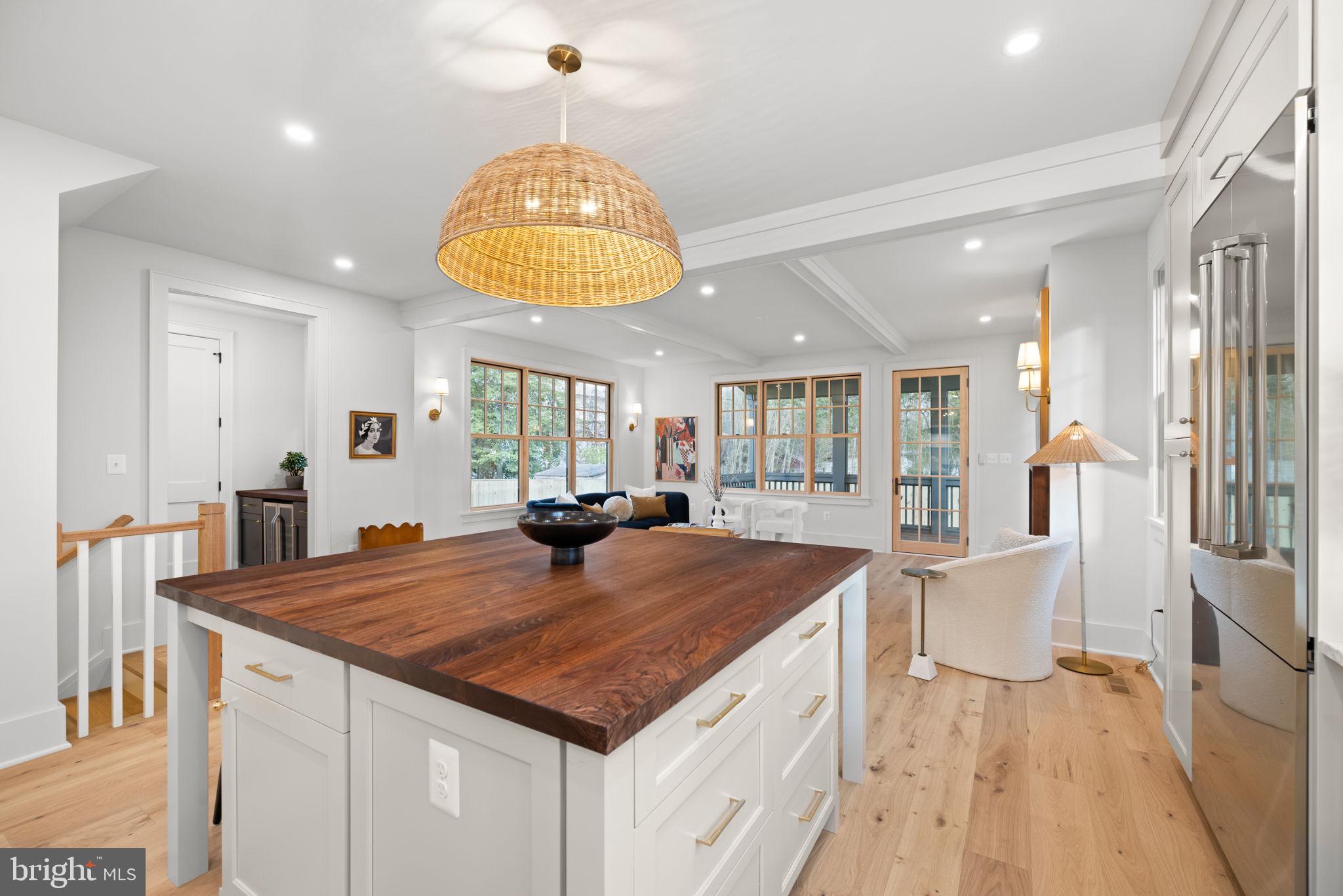 ROSEMONT - Residential