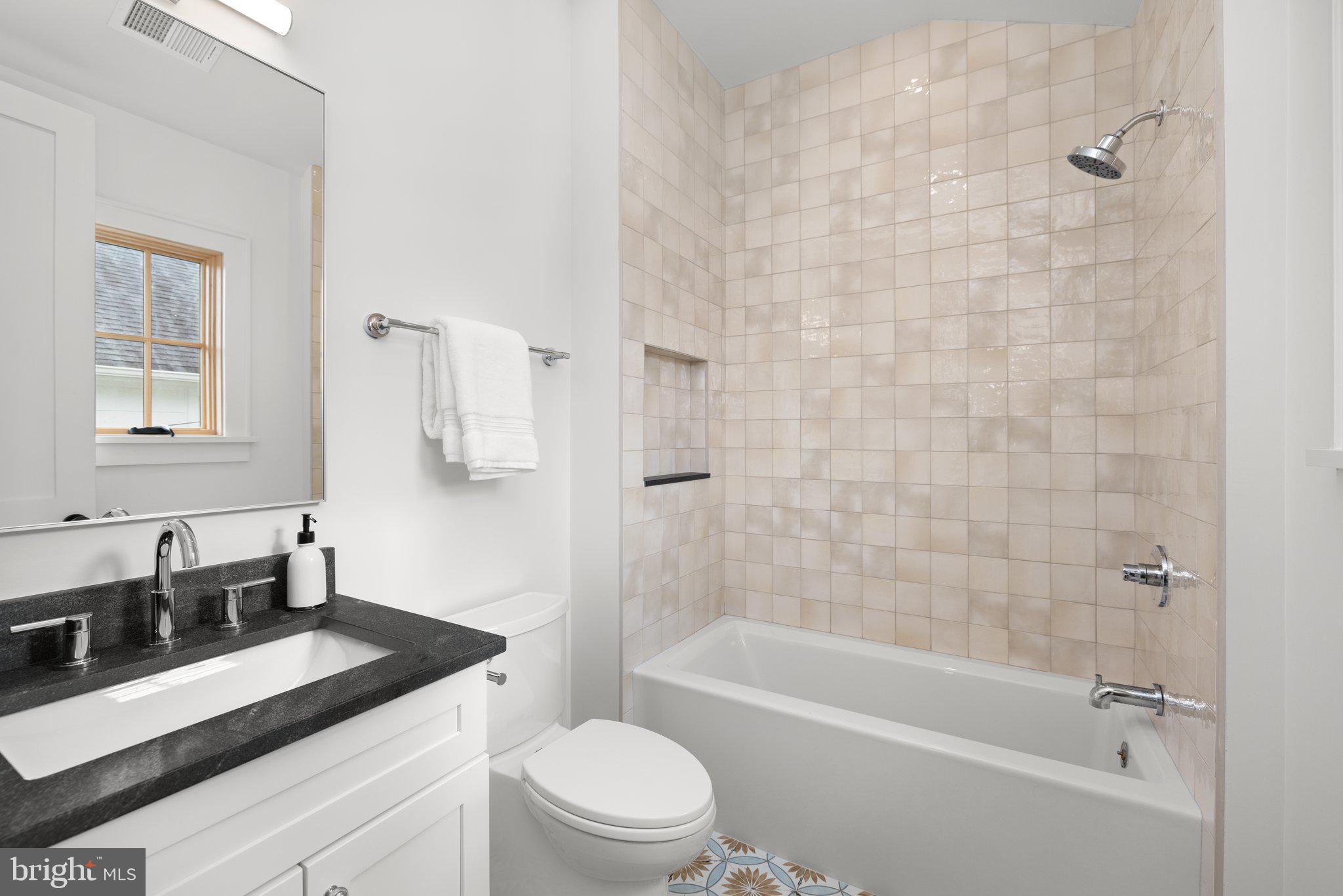 ROSEMONT - Residential