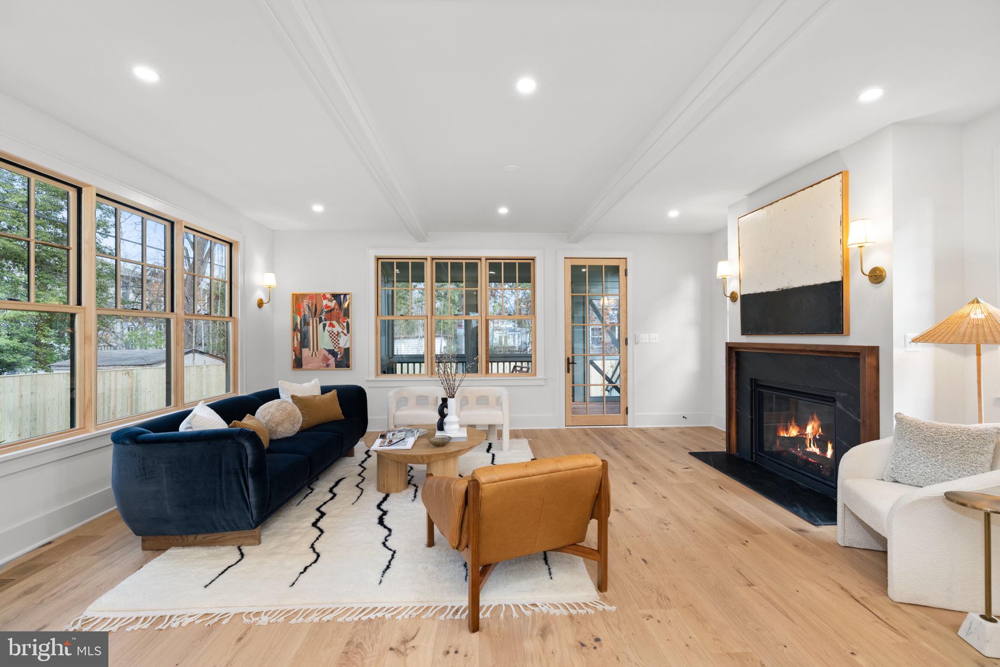 ROSEMONT - Residential