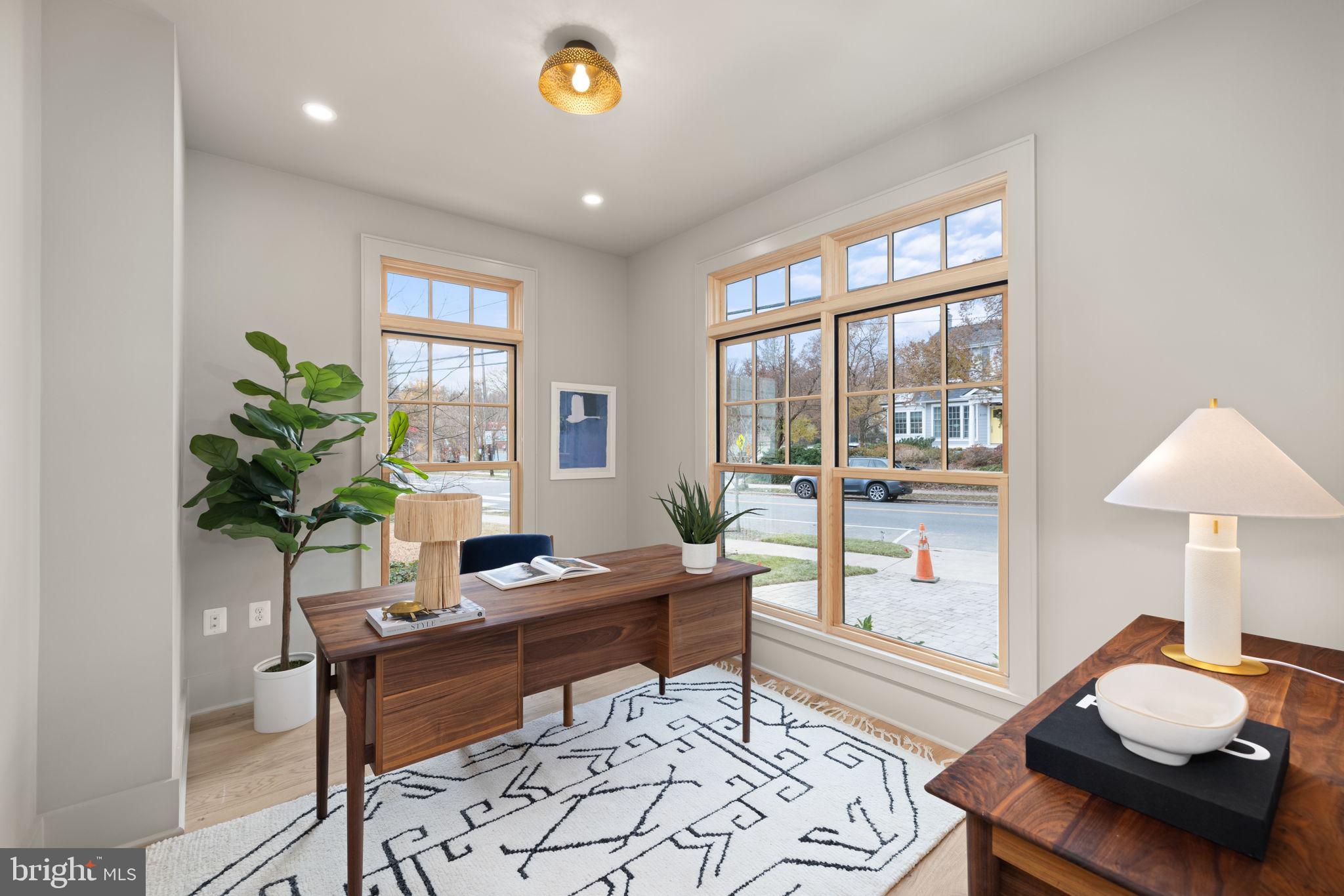 ROSEMONT - Residential