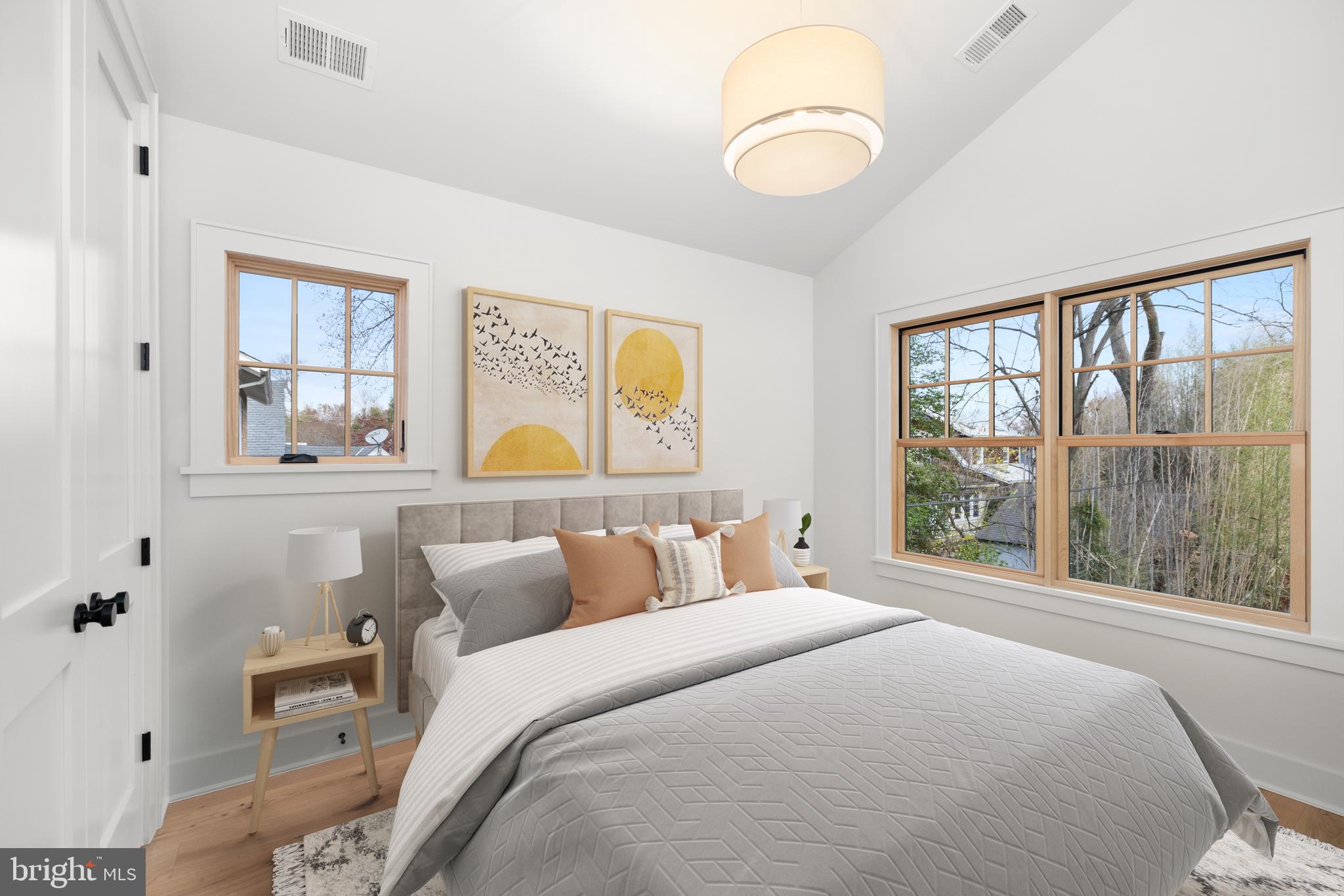 ROSEMONT - Residential