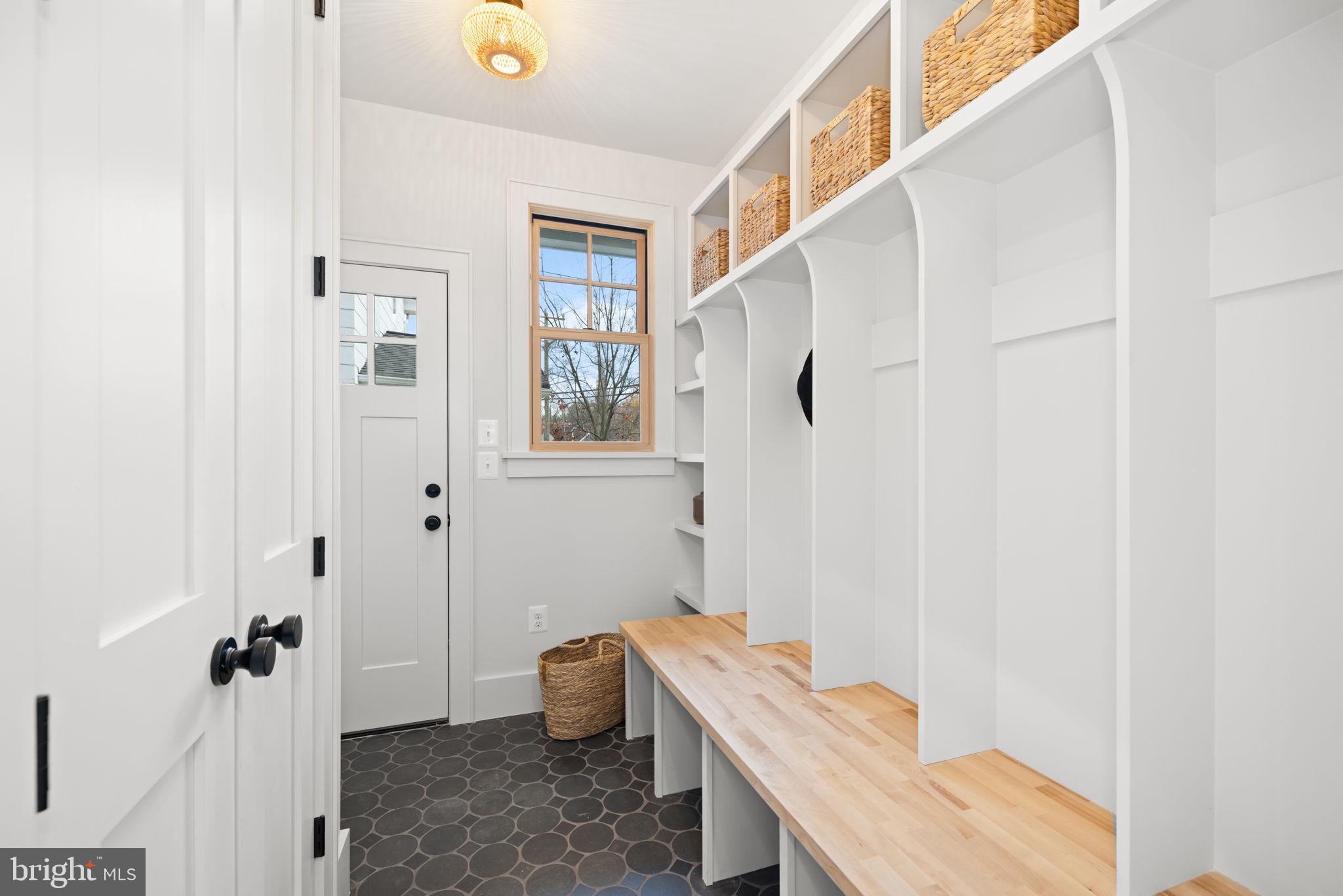 ROSEMONT - Residential