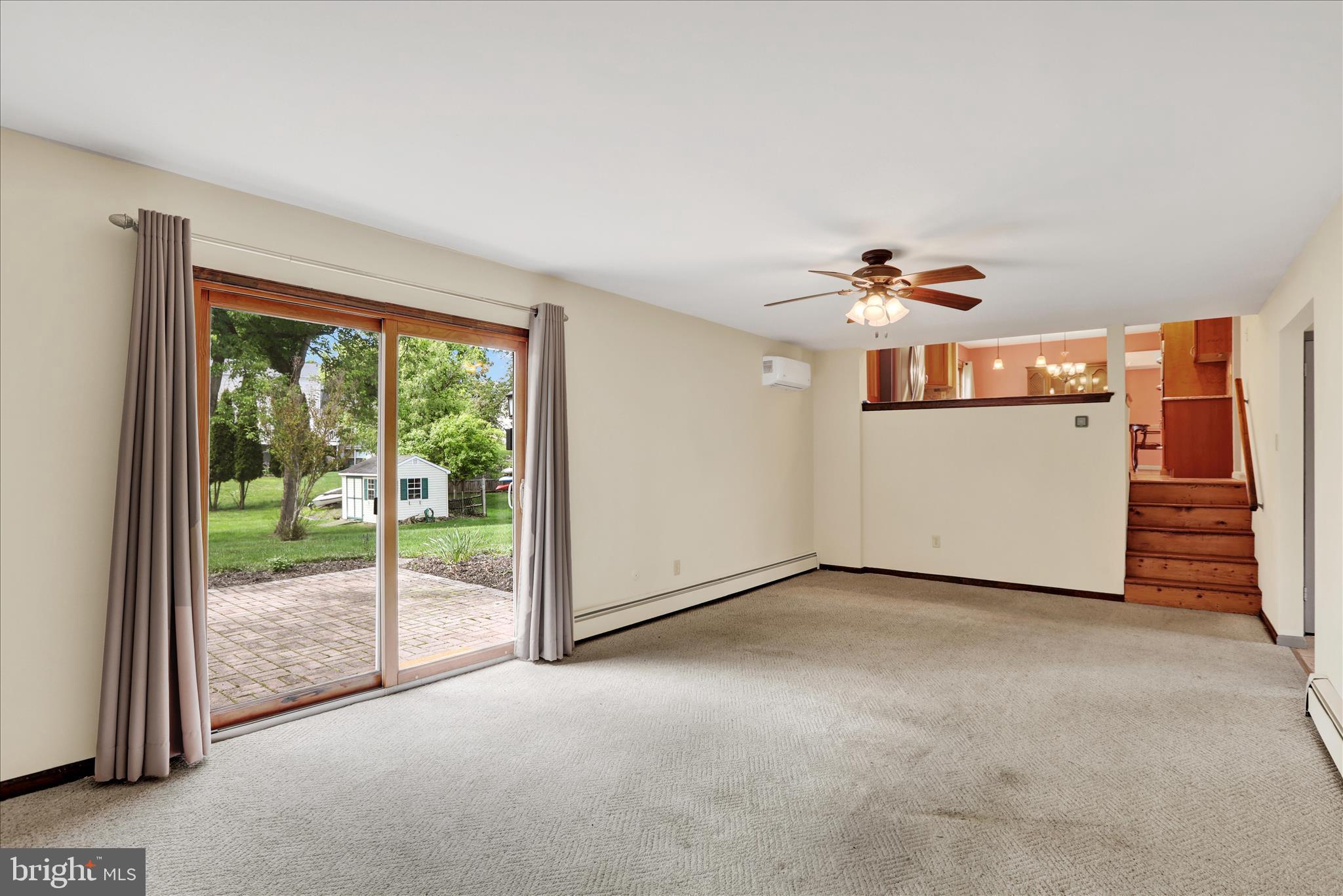 HAMPTON BRIDGE - Residential