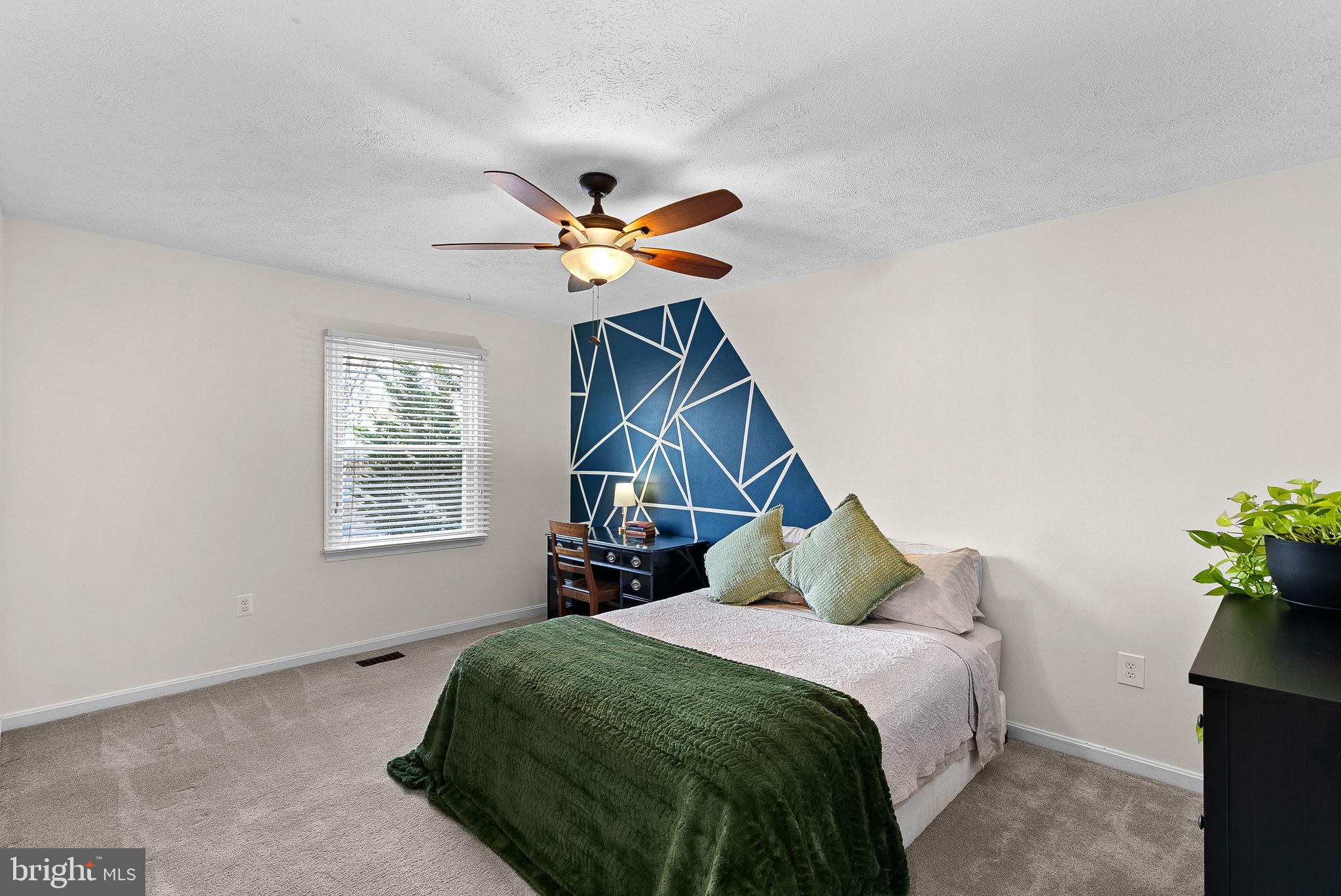 COUNTRYSIDE - Residential