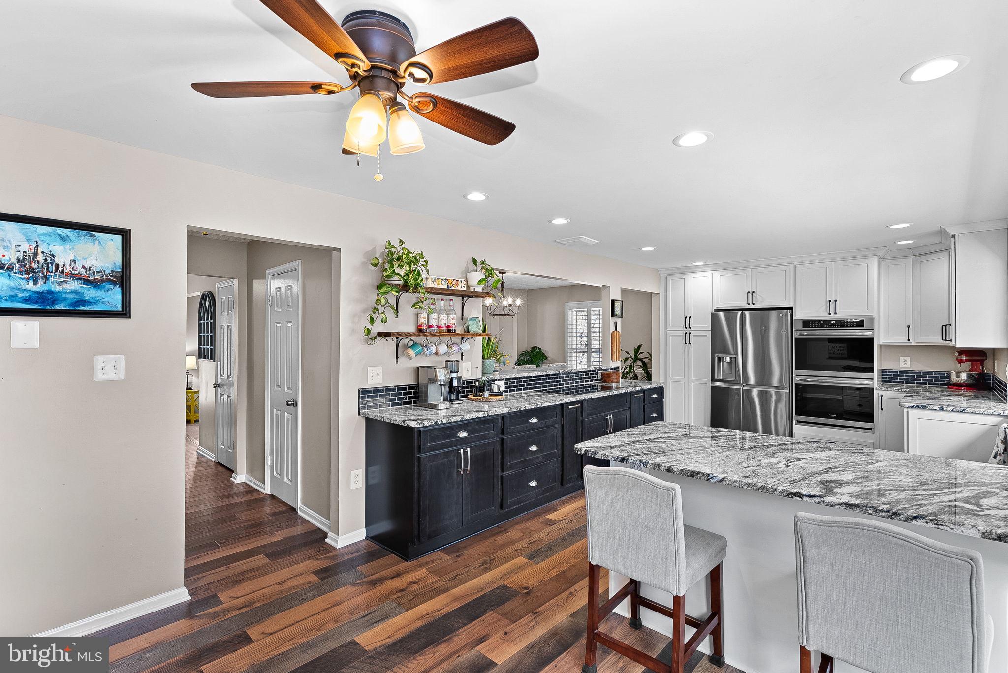 COUNTRYSIDE - Residential