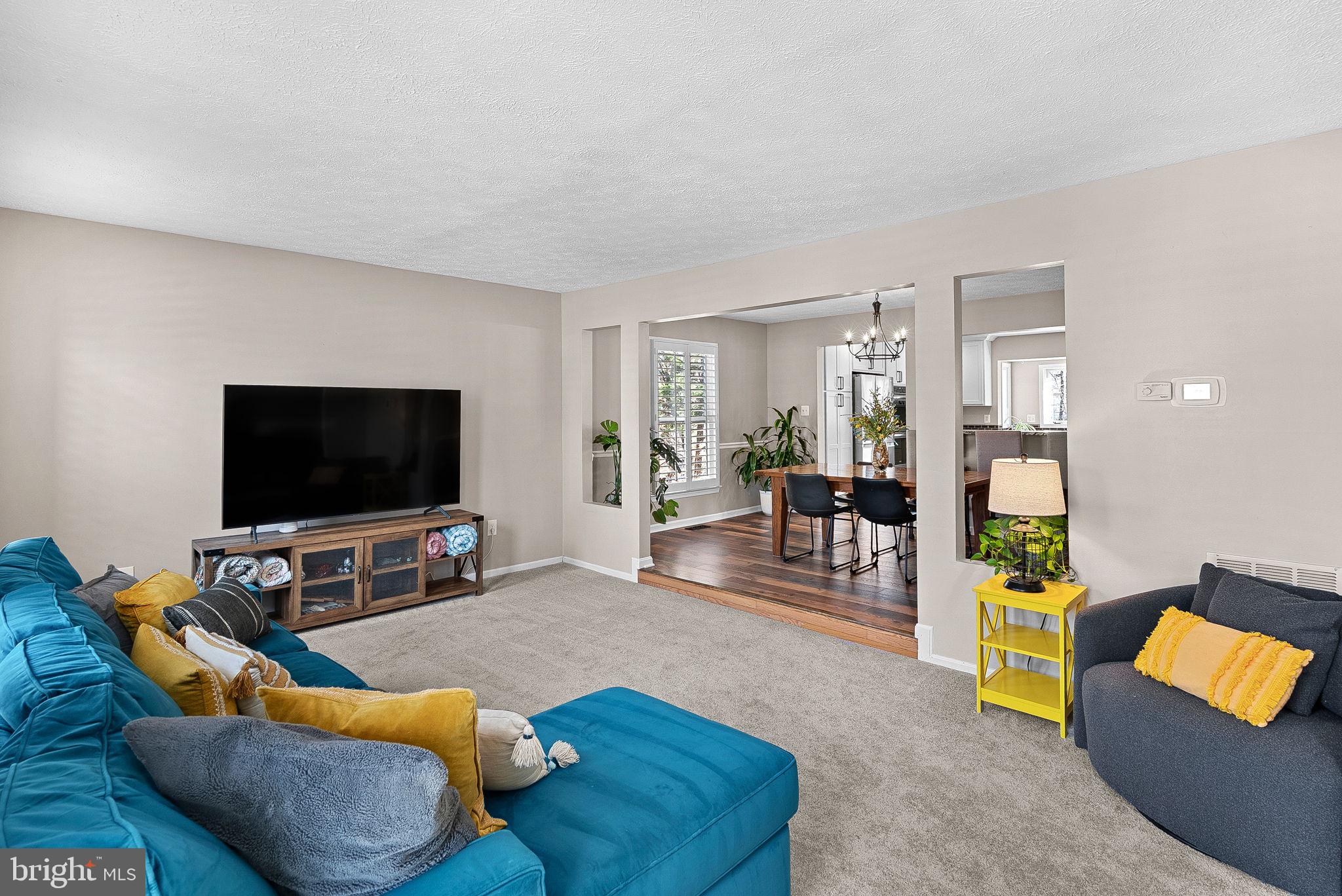 COUNTRYSIDE - Residential