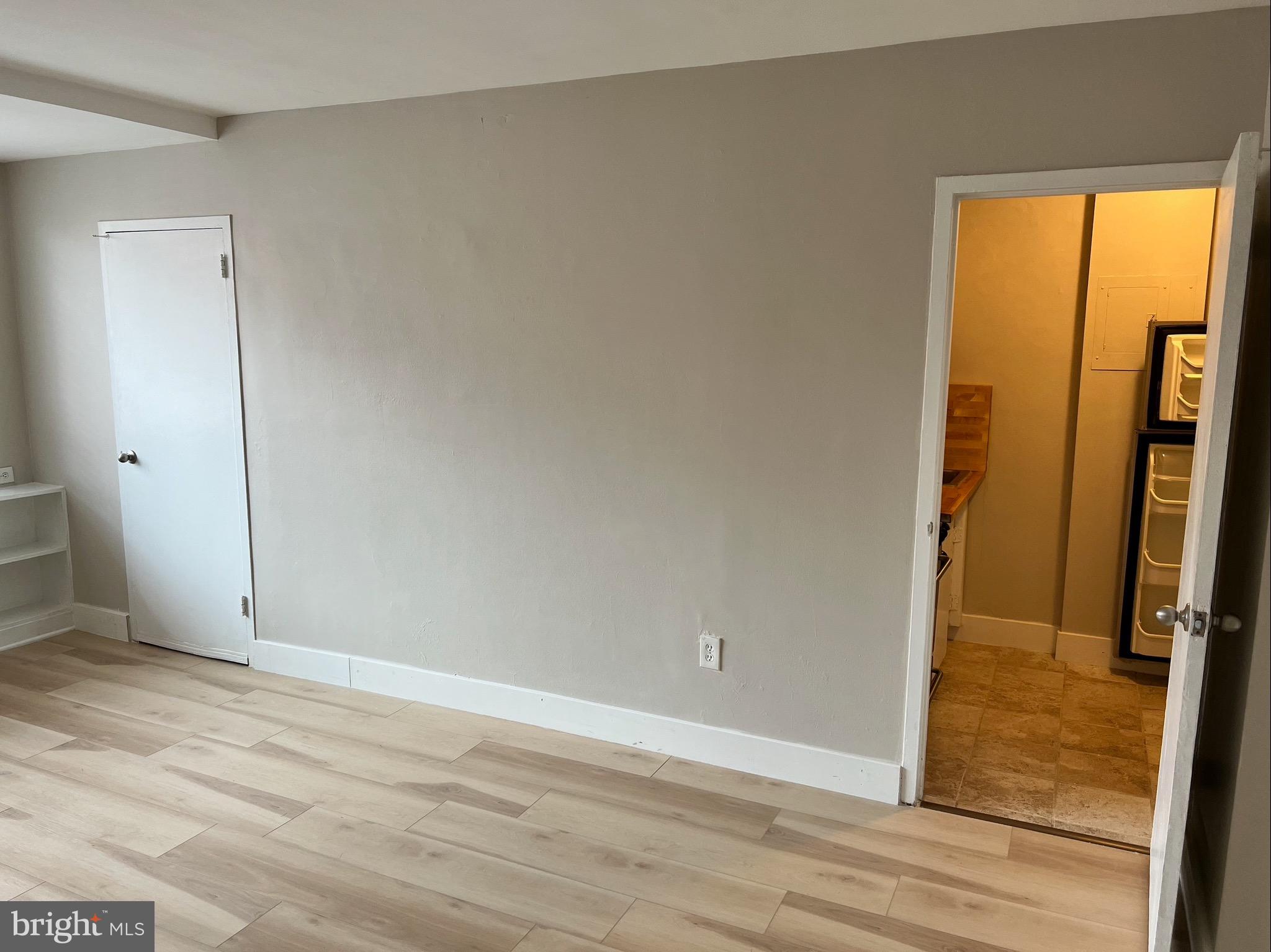 1021 ARLINGTON BOULEVARD 1017