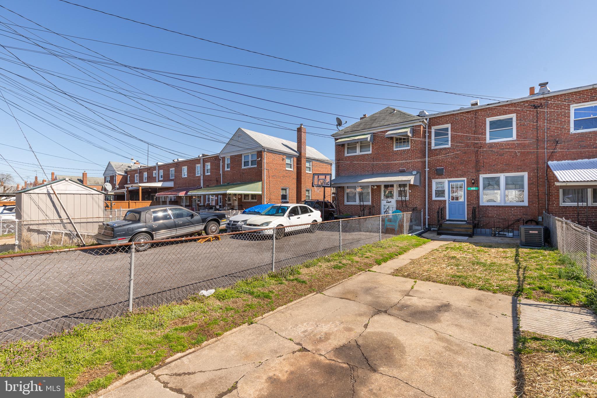 SOUTHBROOK - Residential