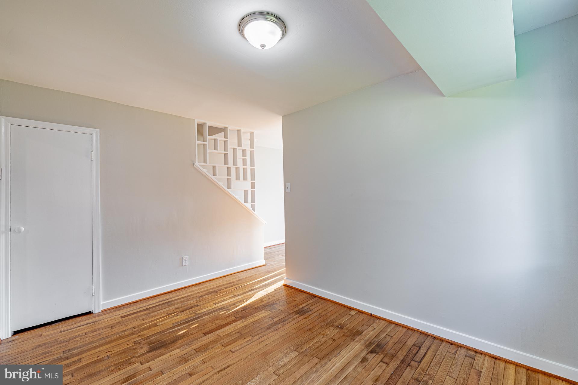 SUITLAND-SILVER HILL - Residential