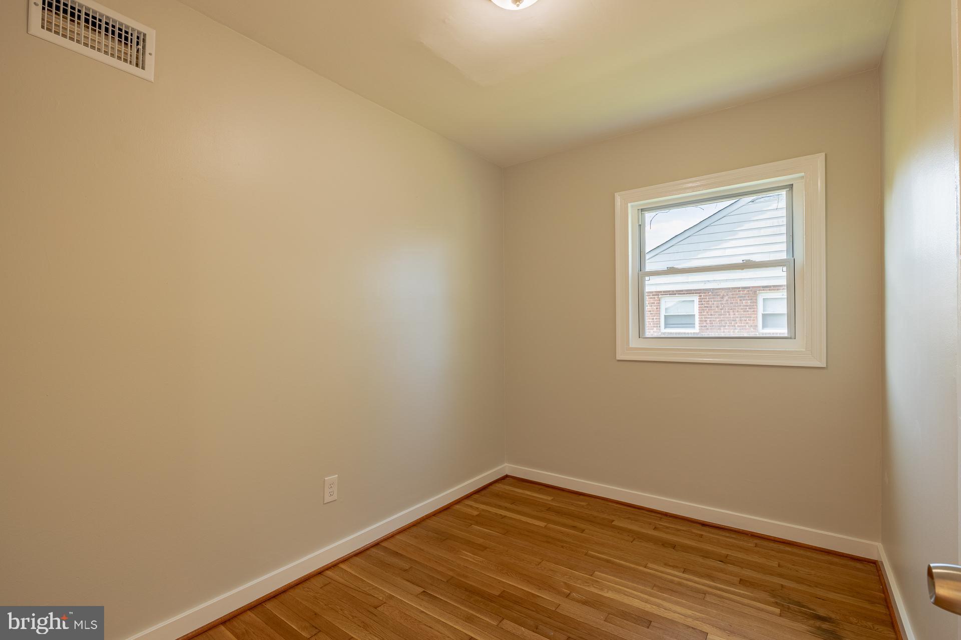 SUITLAND-SILVER HILL - Residential