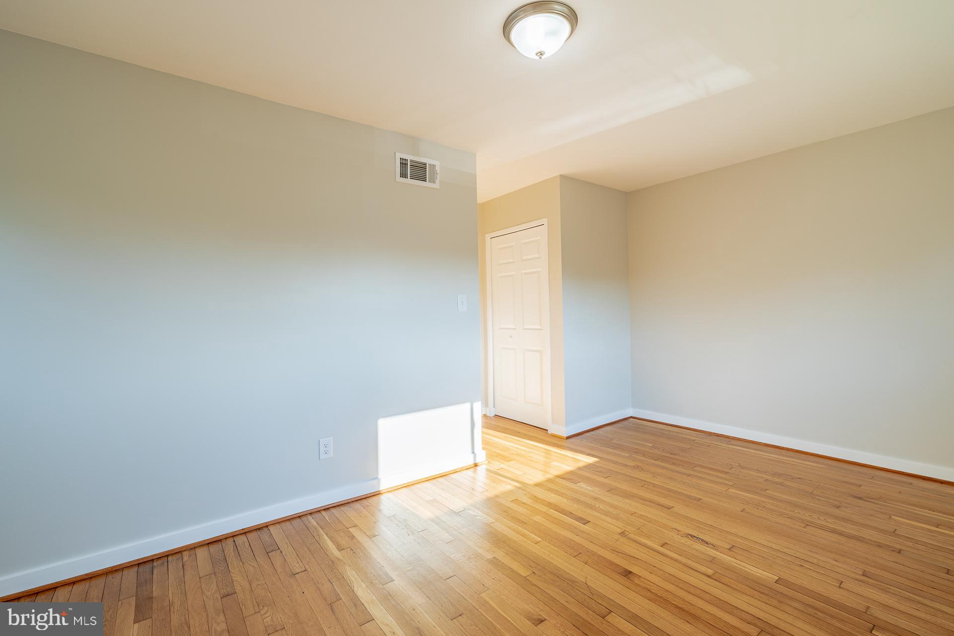 SUITLAND-SILVER HILL - Residential