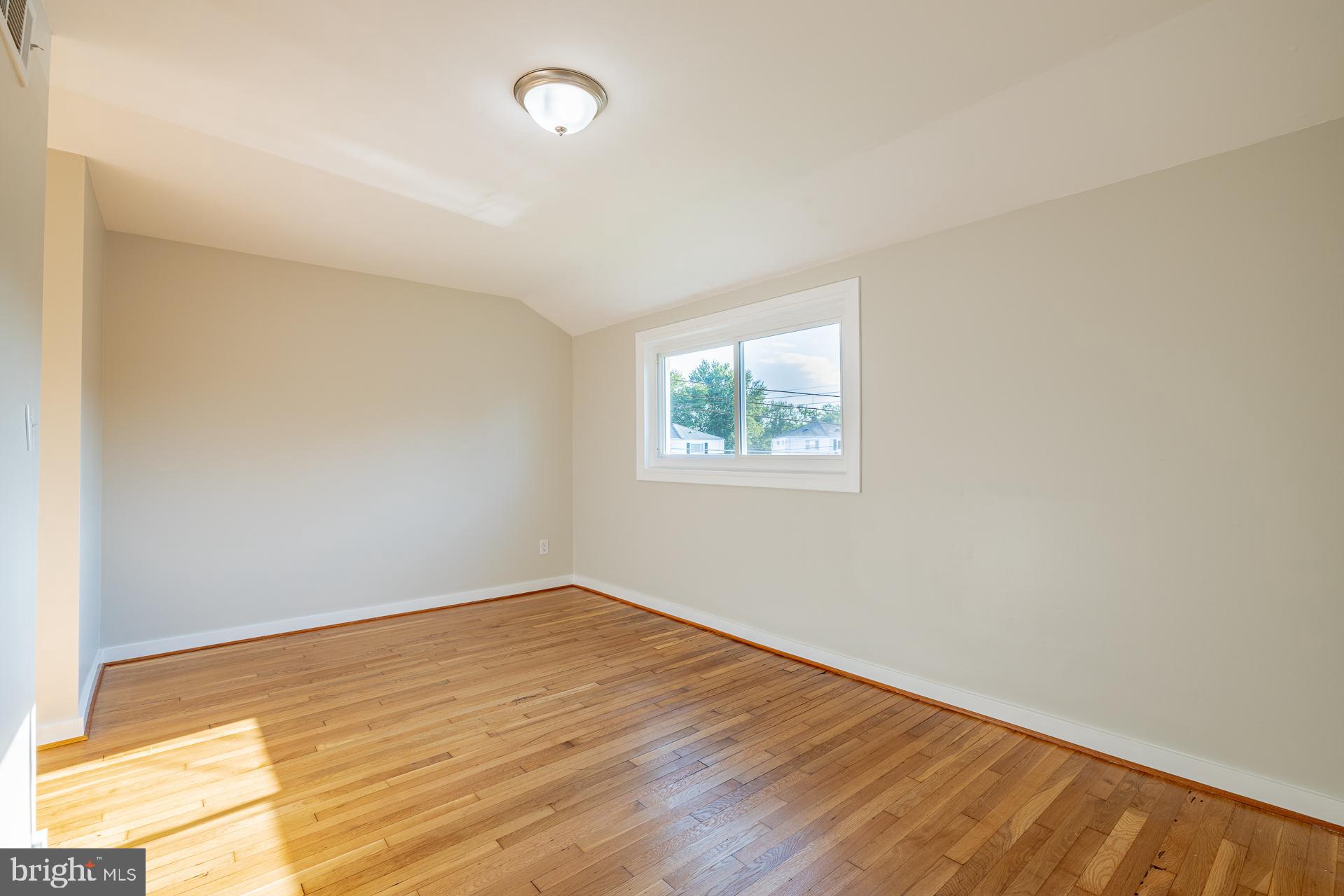 SUITLAND-SILVER HILL - Residential